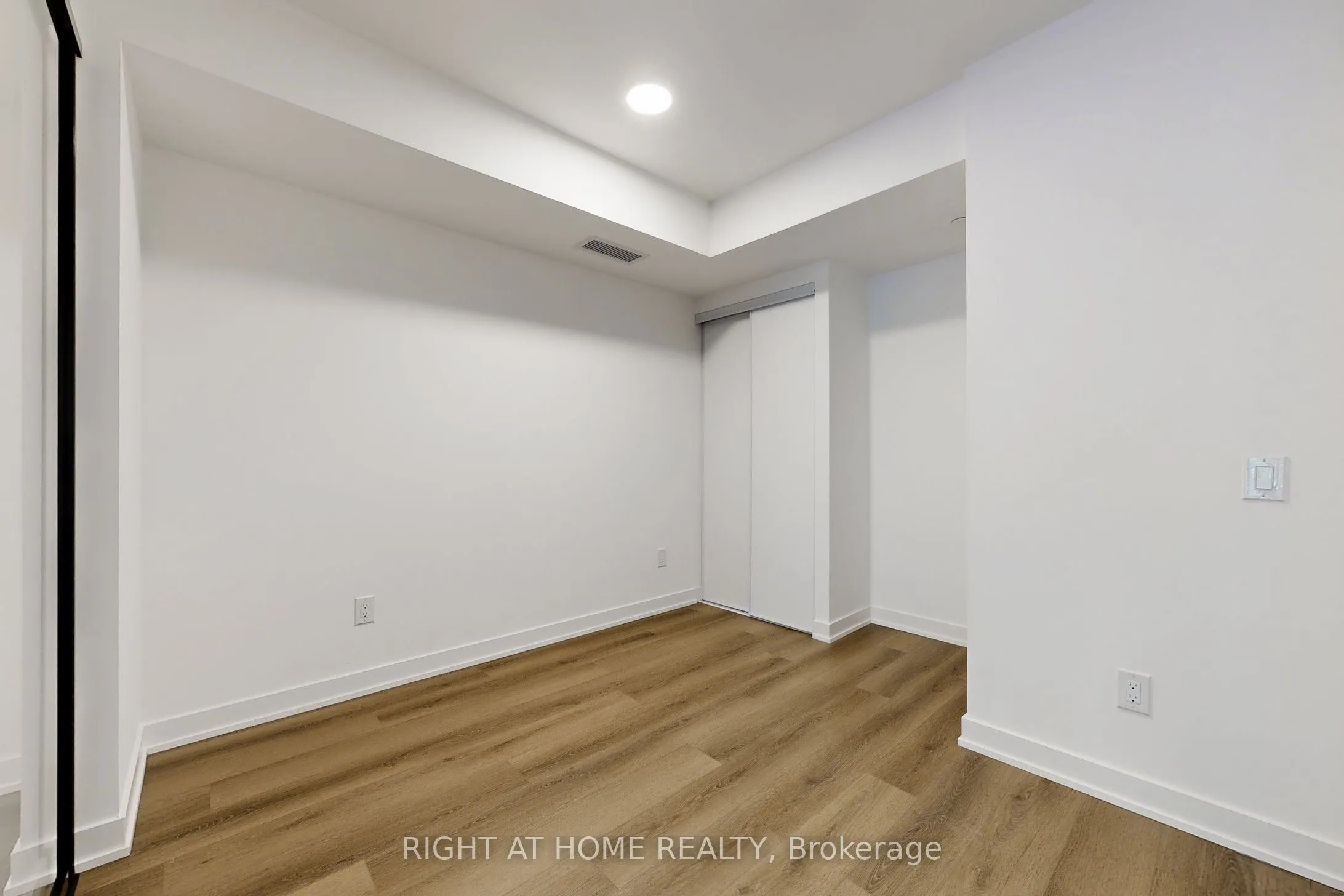 5 Lakeview Avenue, #311