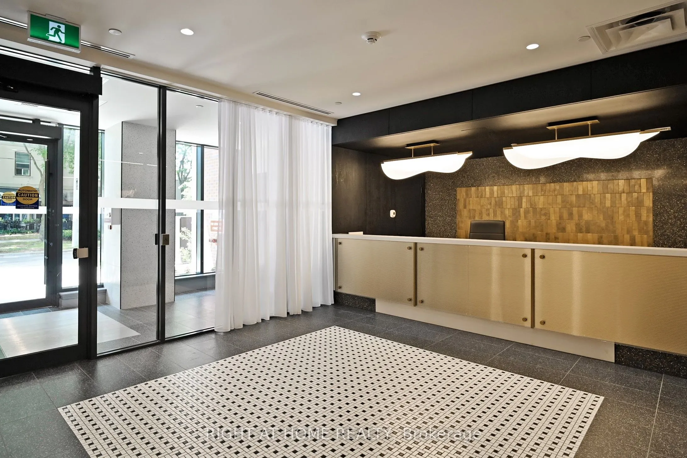 5 Lakeview Avenue, #311