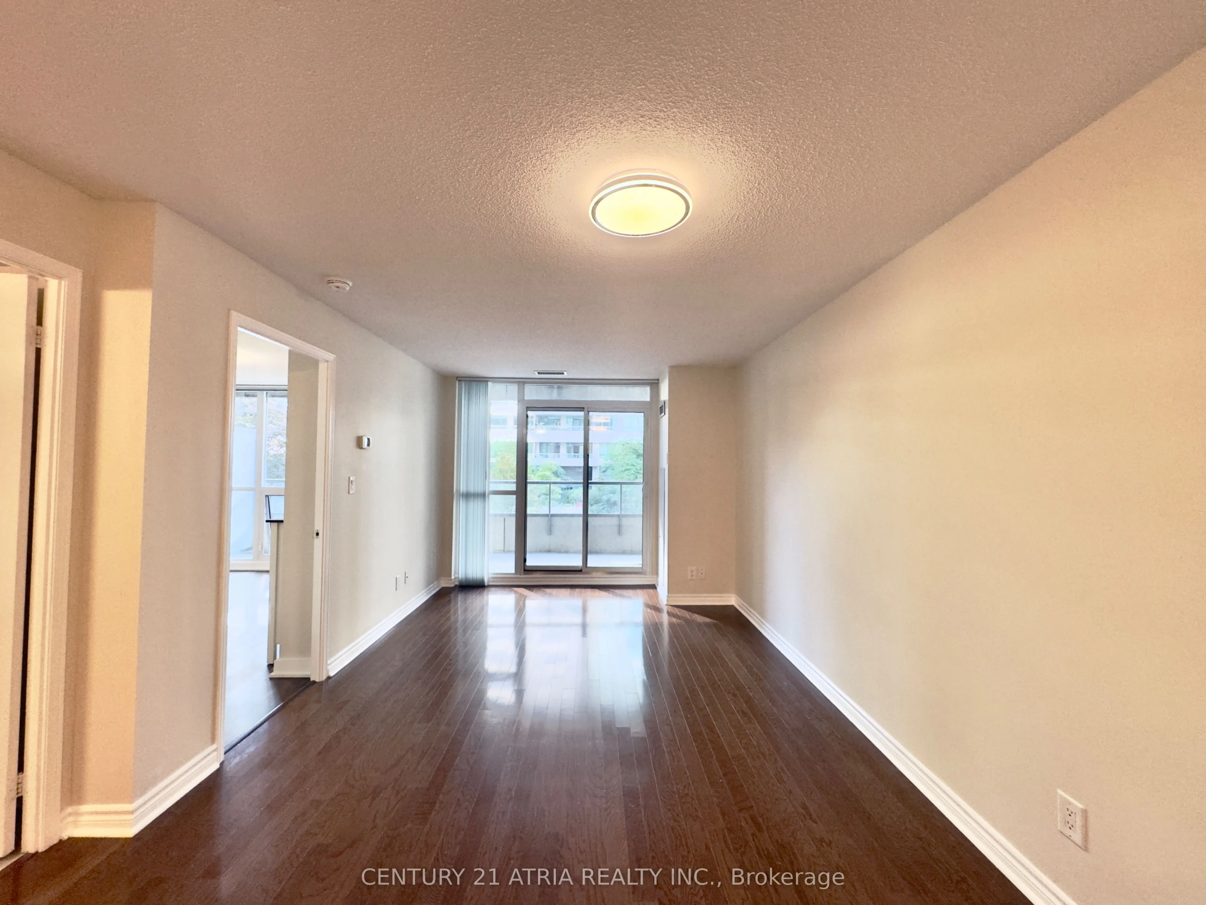 35 Hollywood Avenue, #218