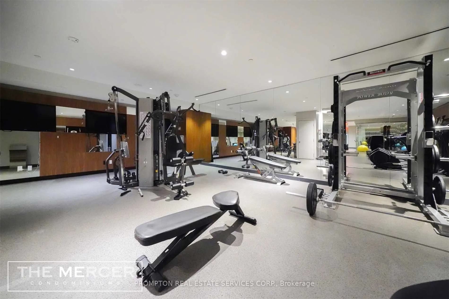8 Mercer Street, #207