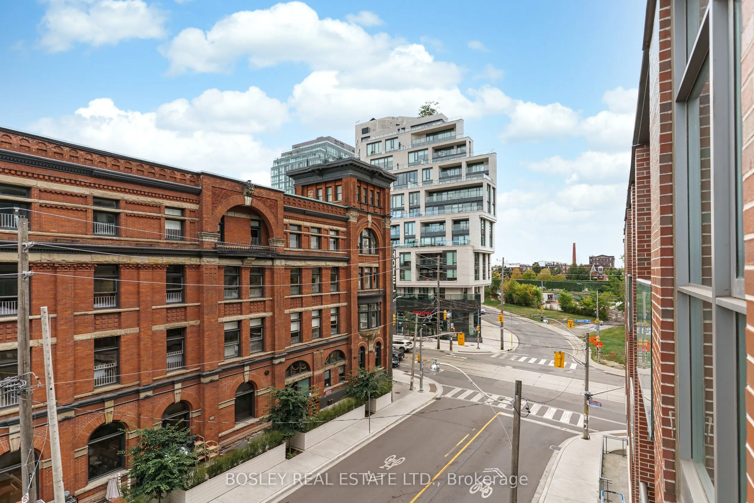 2 Gladstone Avenue, #402