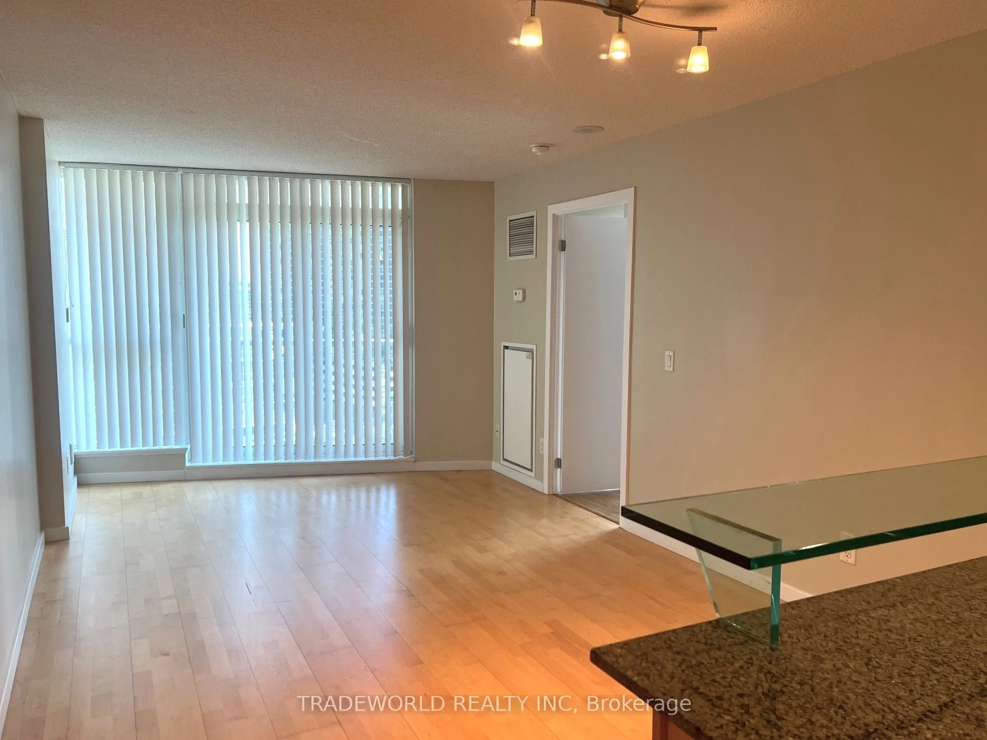 8 York Street, #1205