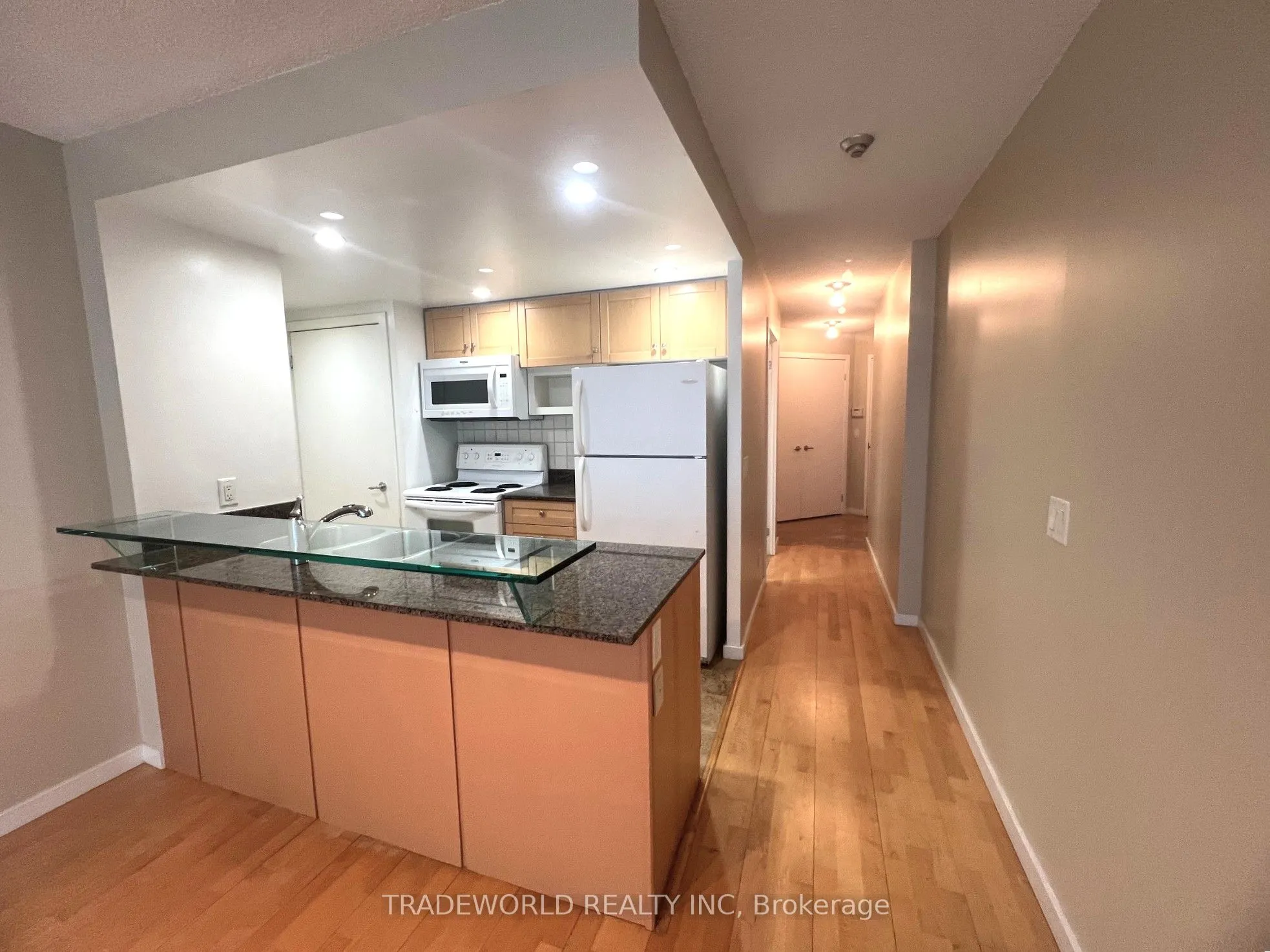 8 York Street, #1205