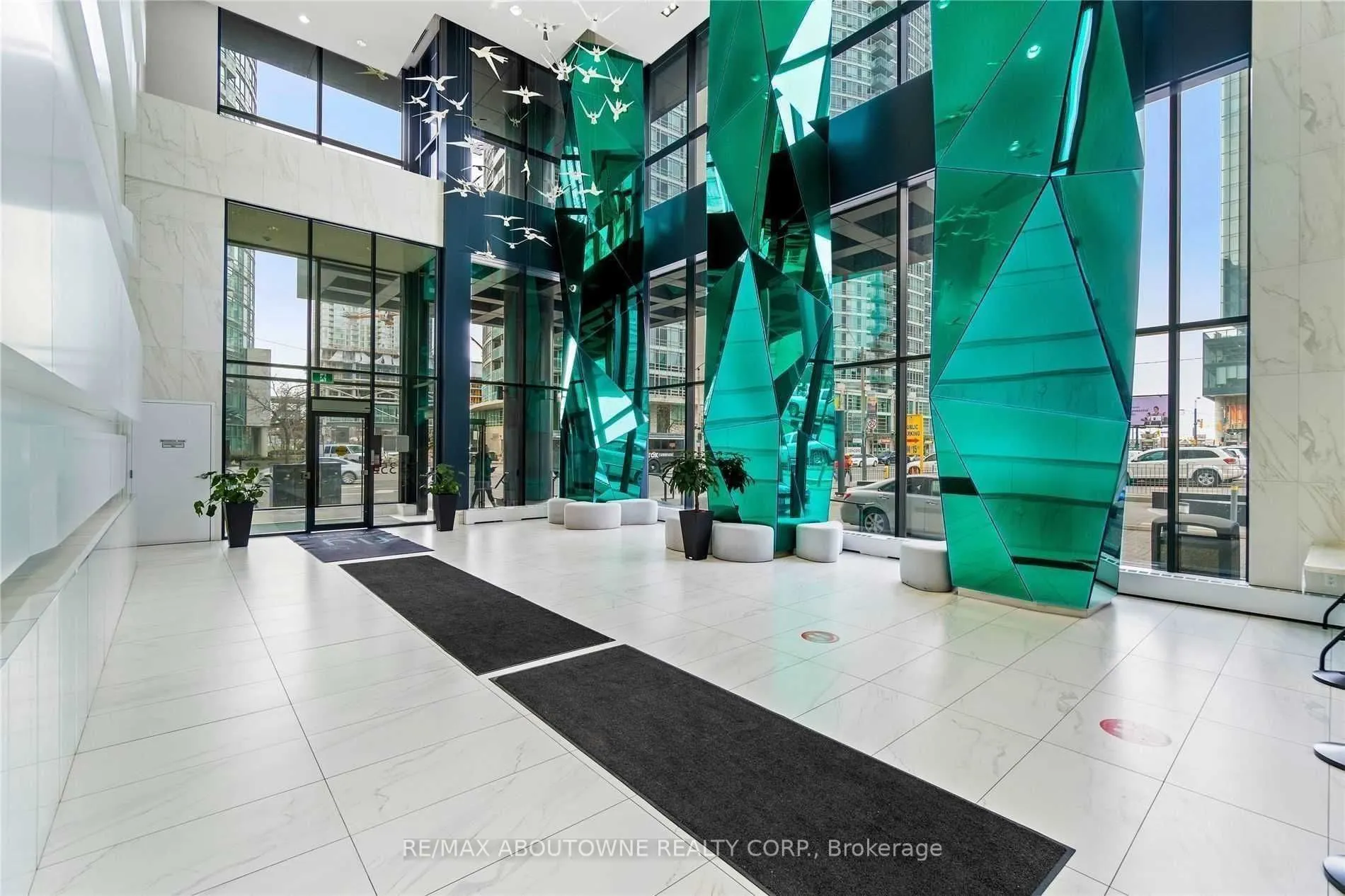 352 Front Street W, #211