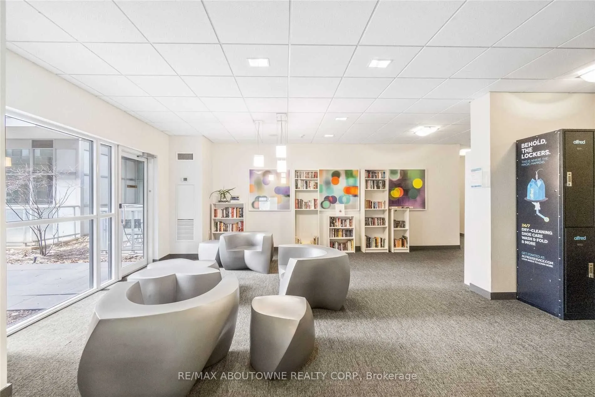 352 Front Street W, #211