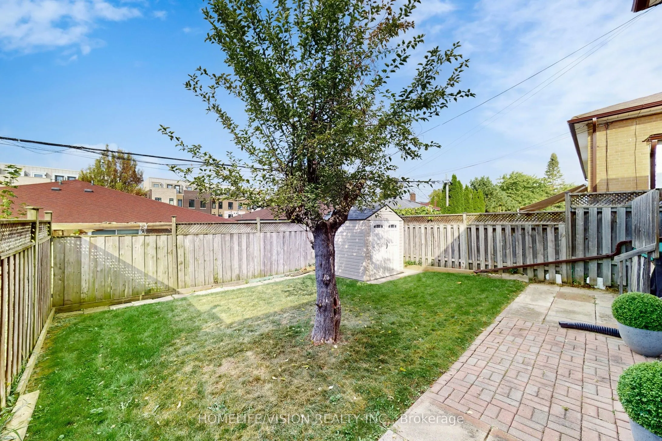 54 Pinebrook Avenue