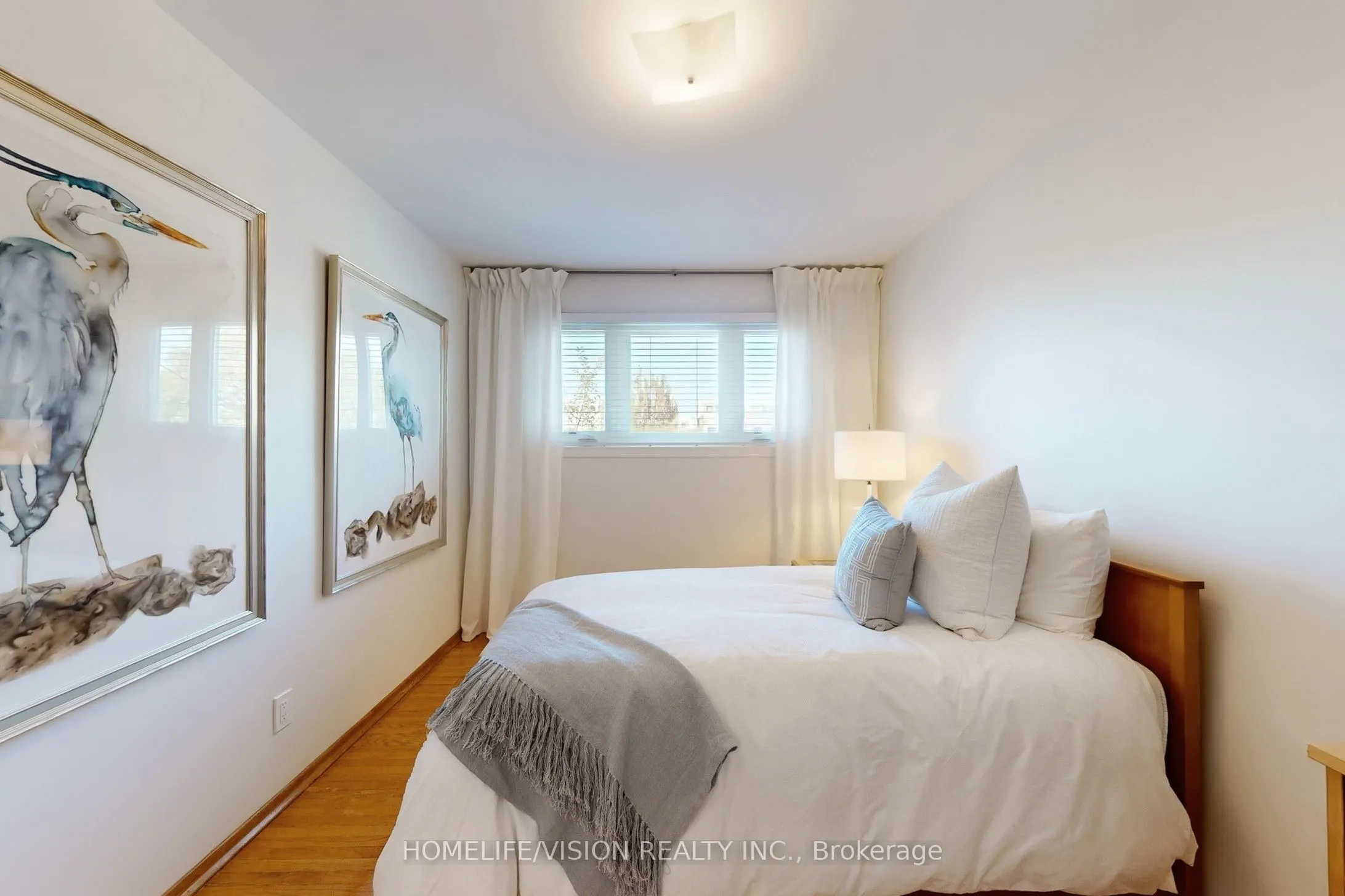 54 Pinebrook Avenue