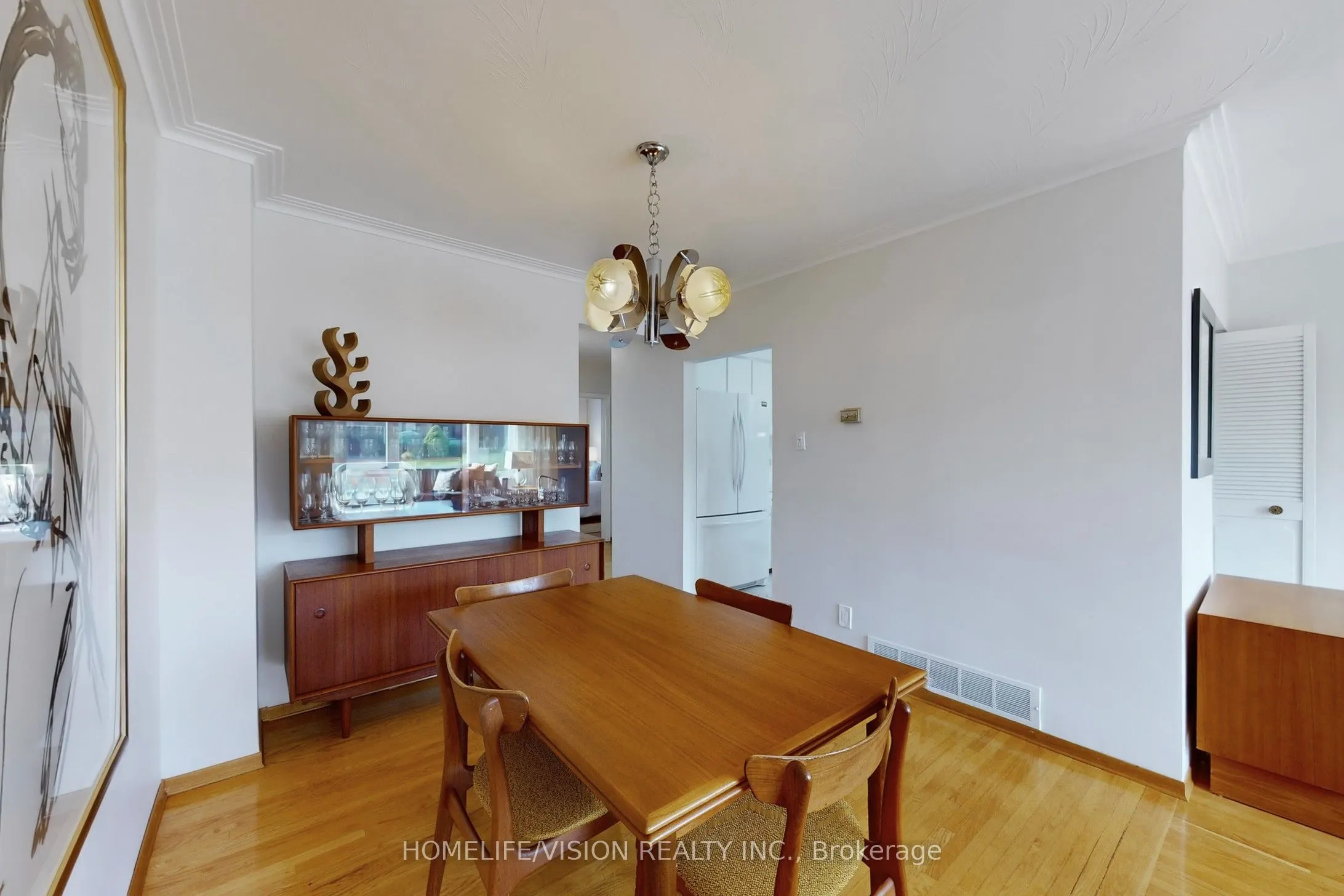 54 Pinebrook Avenue