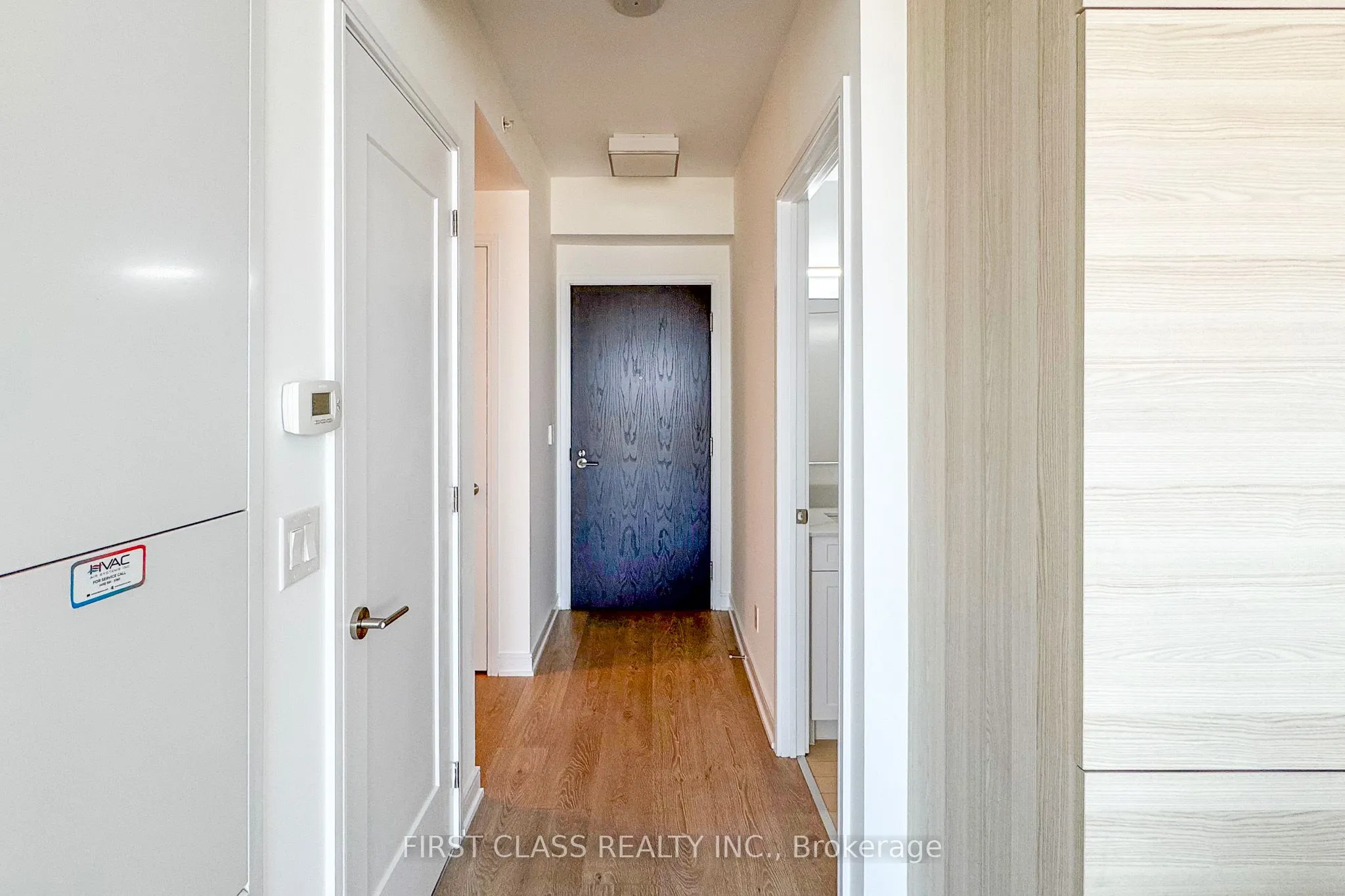 88 Scott Street, #5005