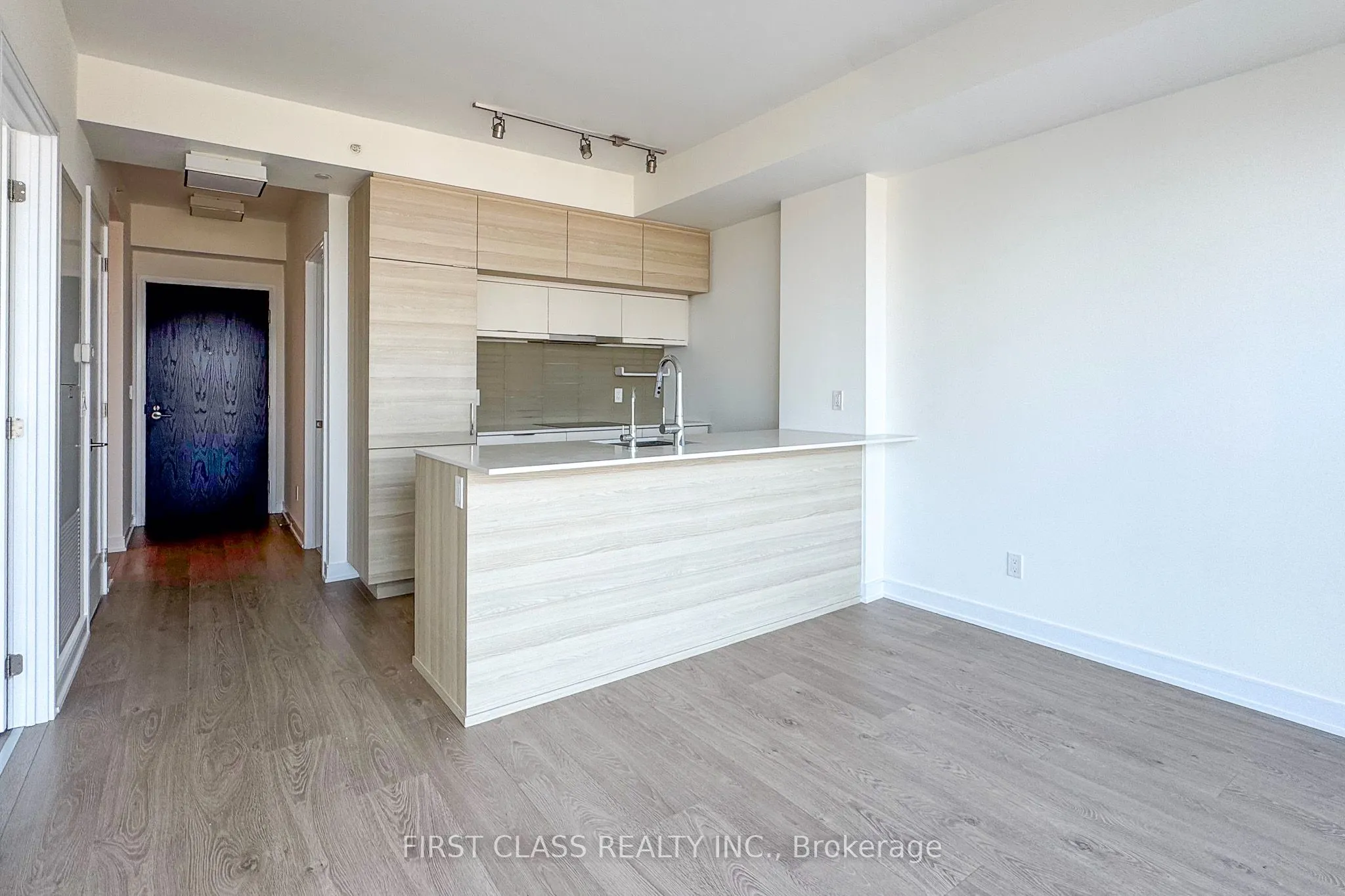 88 Scott Street, #5005