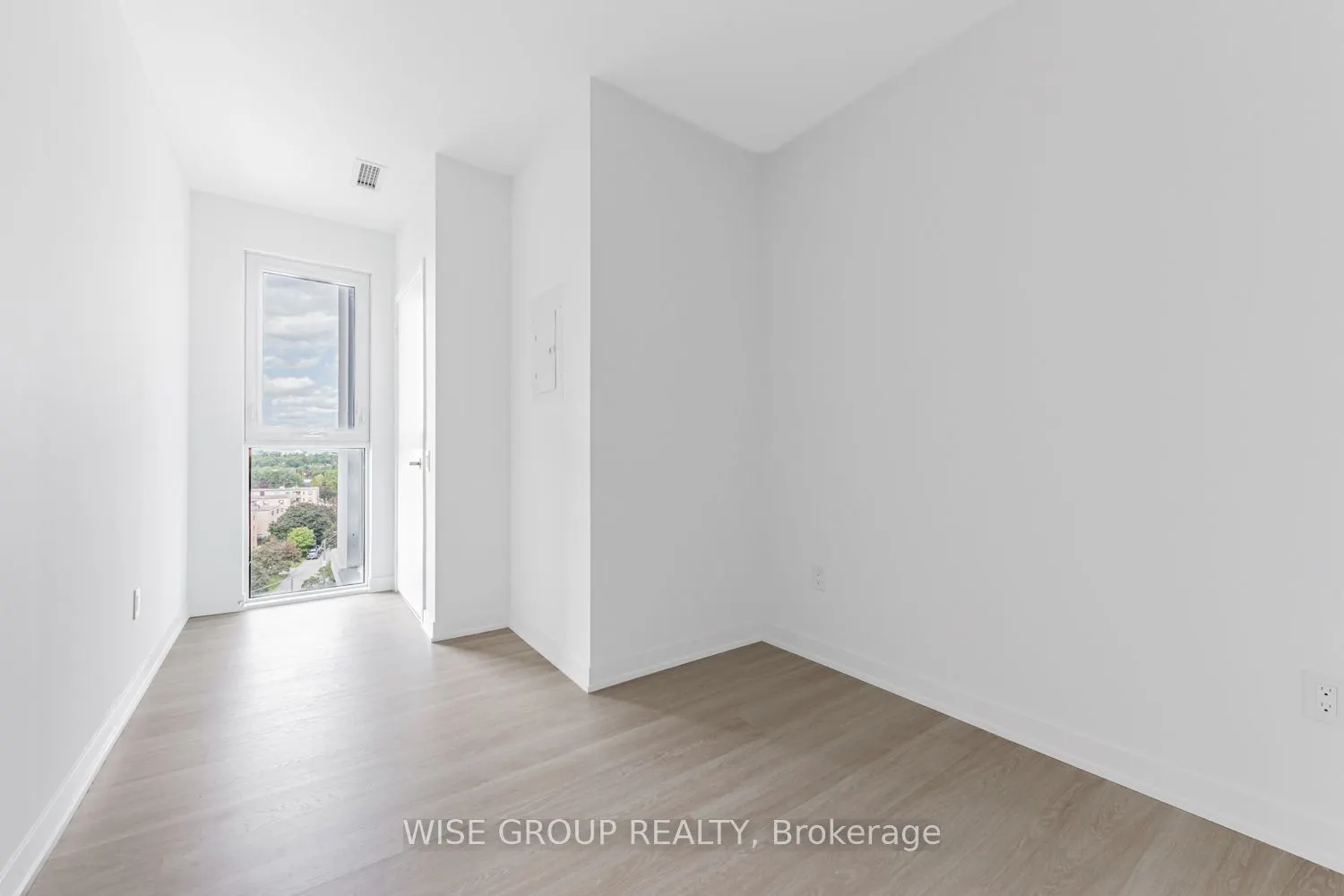 500 Wilson Avenue W, #1109