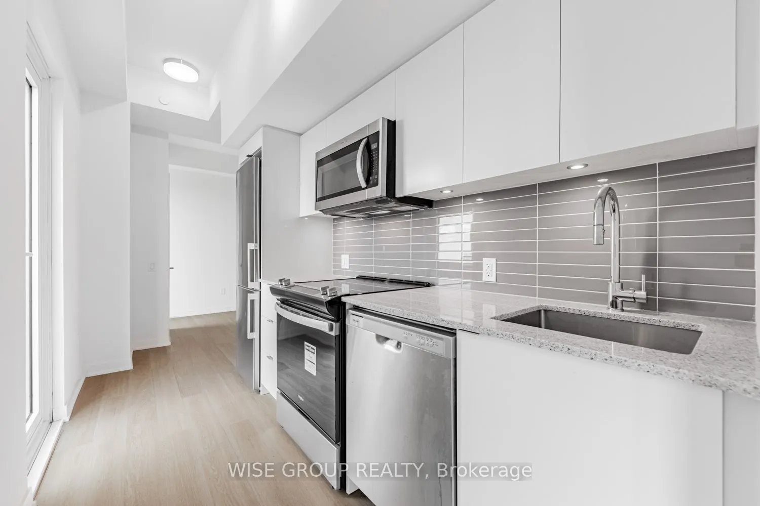 500 Wilson Avenue W, #1109