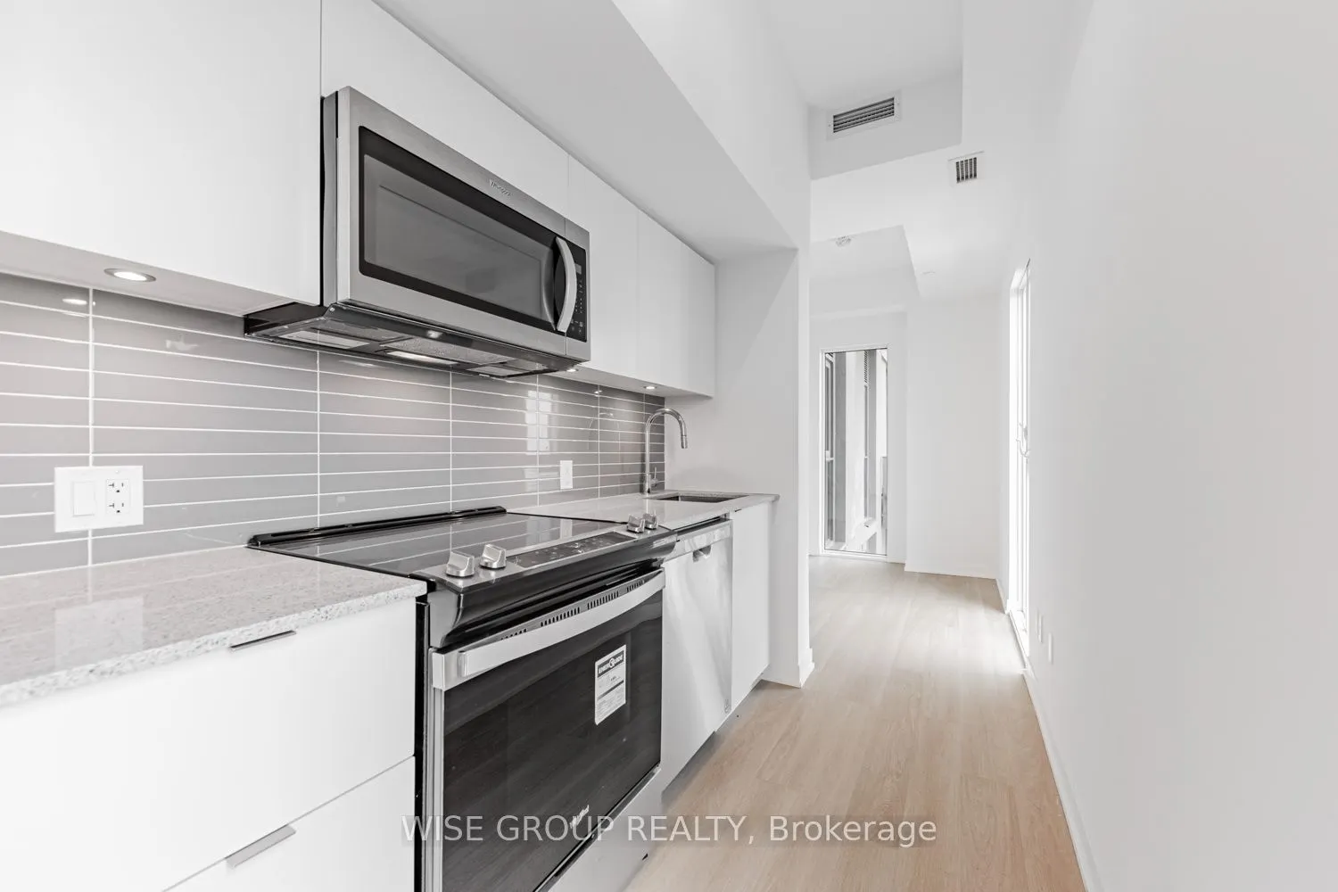 500 Wilson Avenue W, #1109
