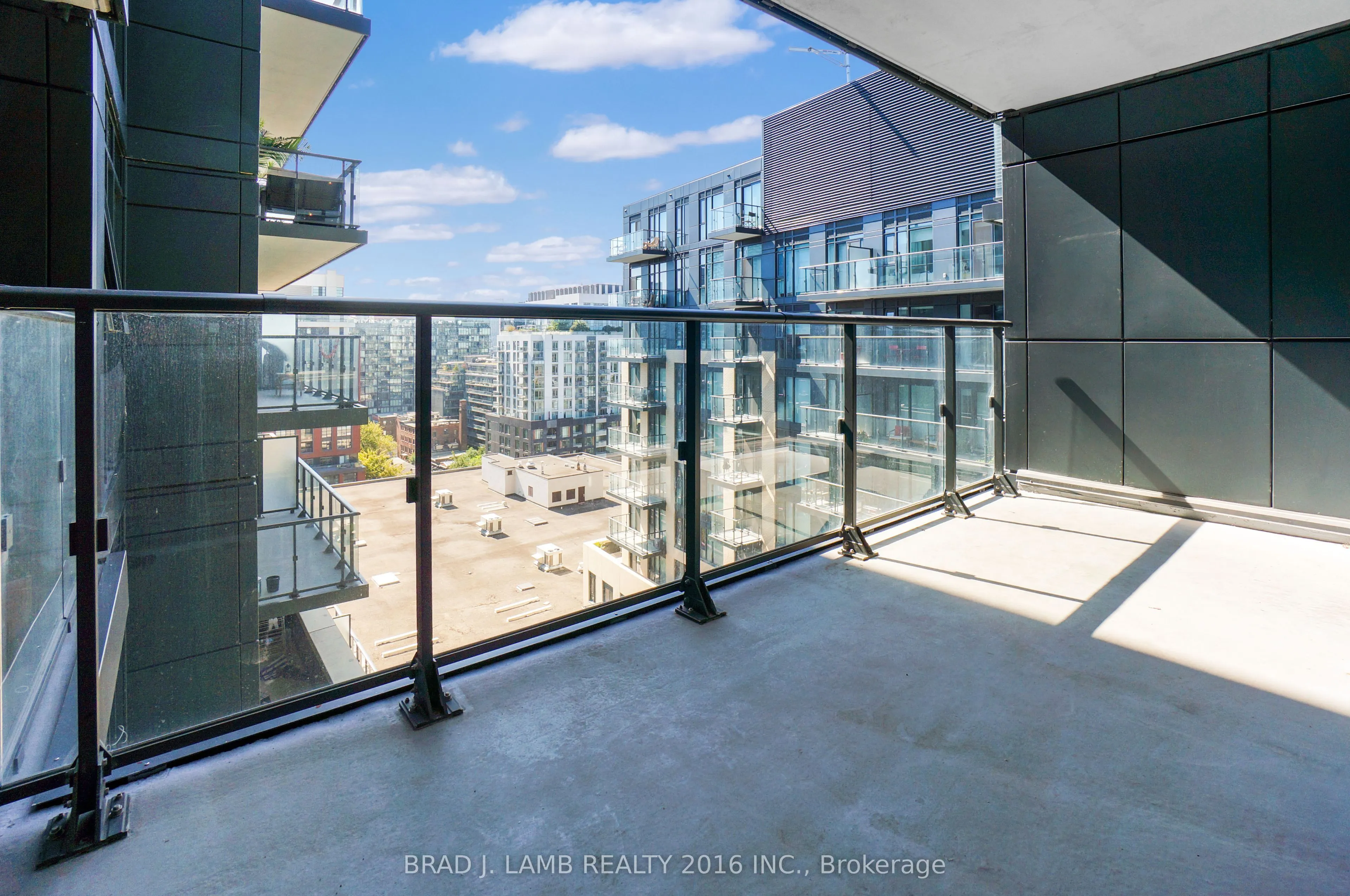 543 Richmond Street W, #1413