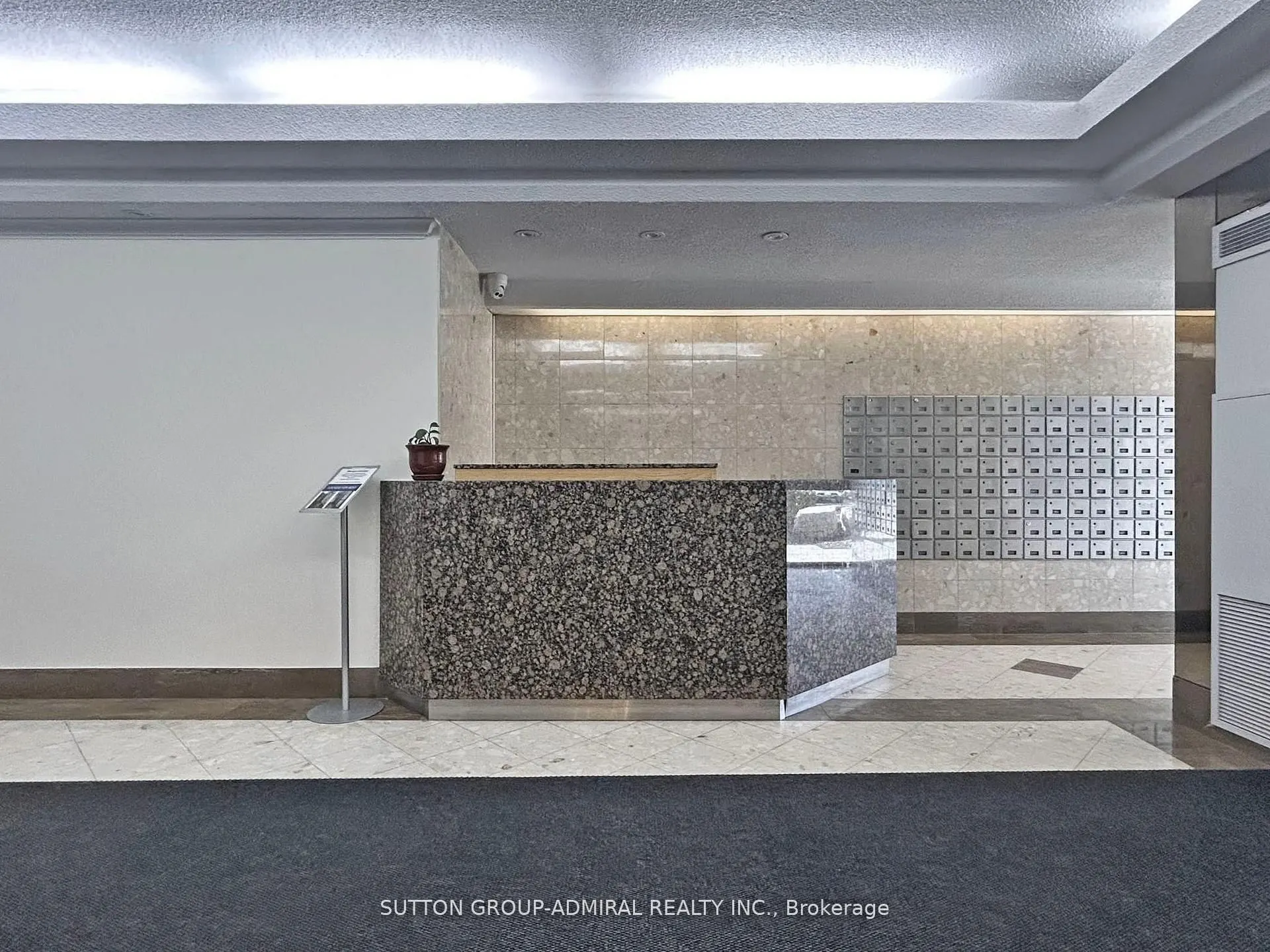 100 Antibes Drive, #1204