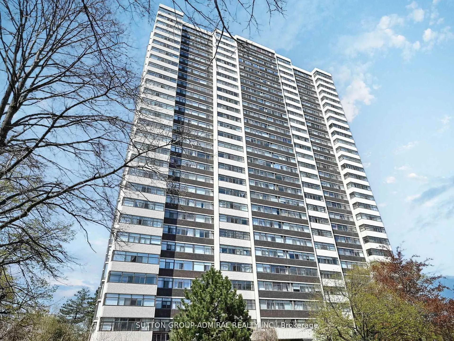 100 Antibes Drive, #1204