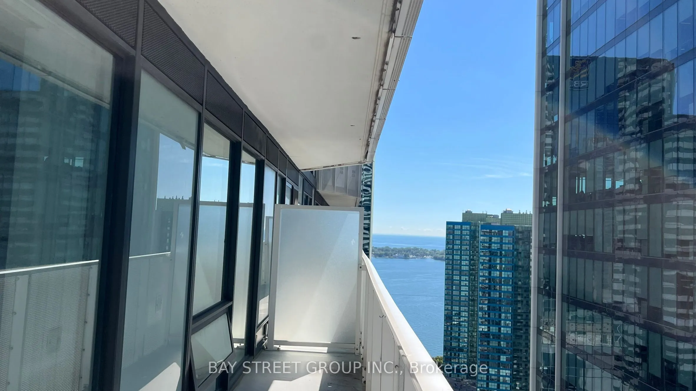 100 Harbour Street, #3302