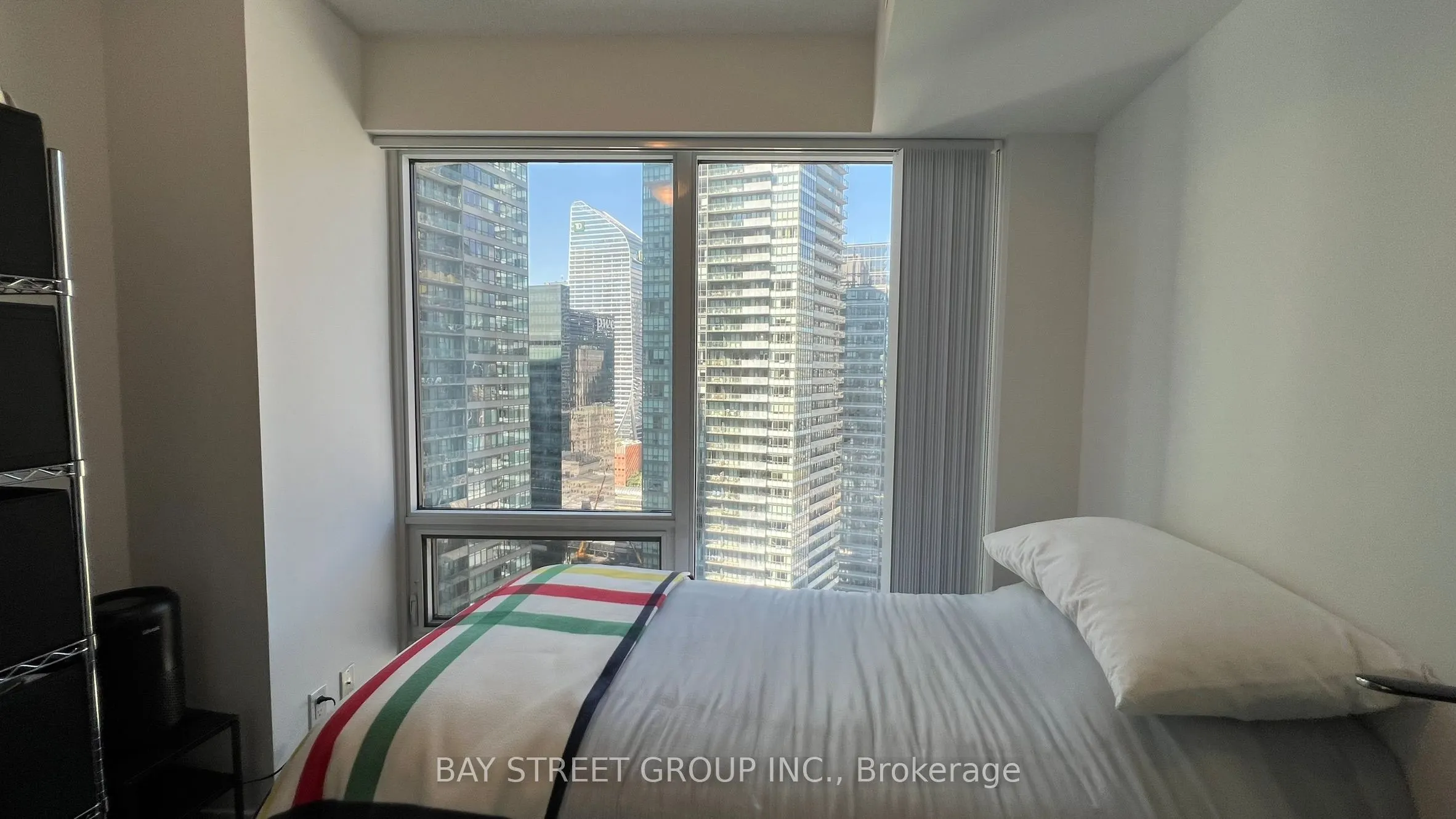 100 Harbour Street, #3302