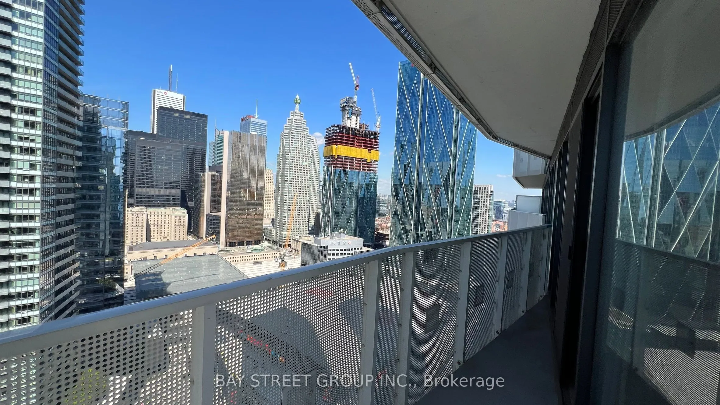 100 Harbour Street, #3302