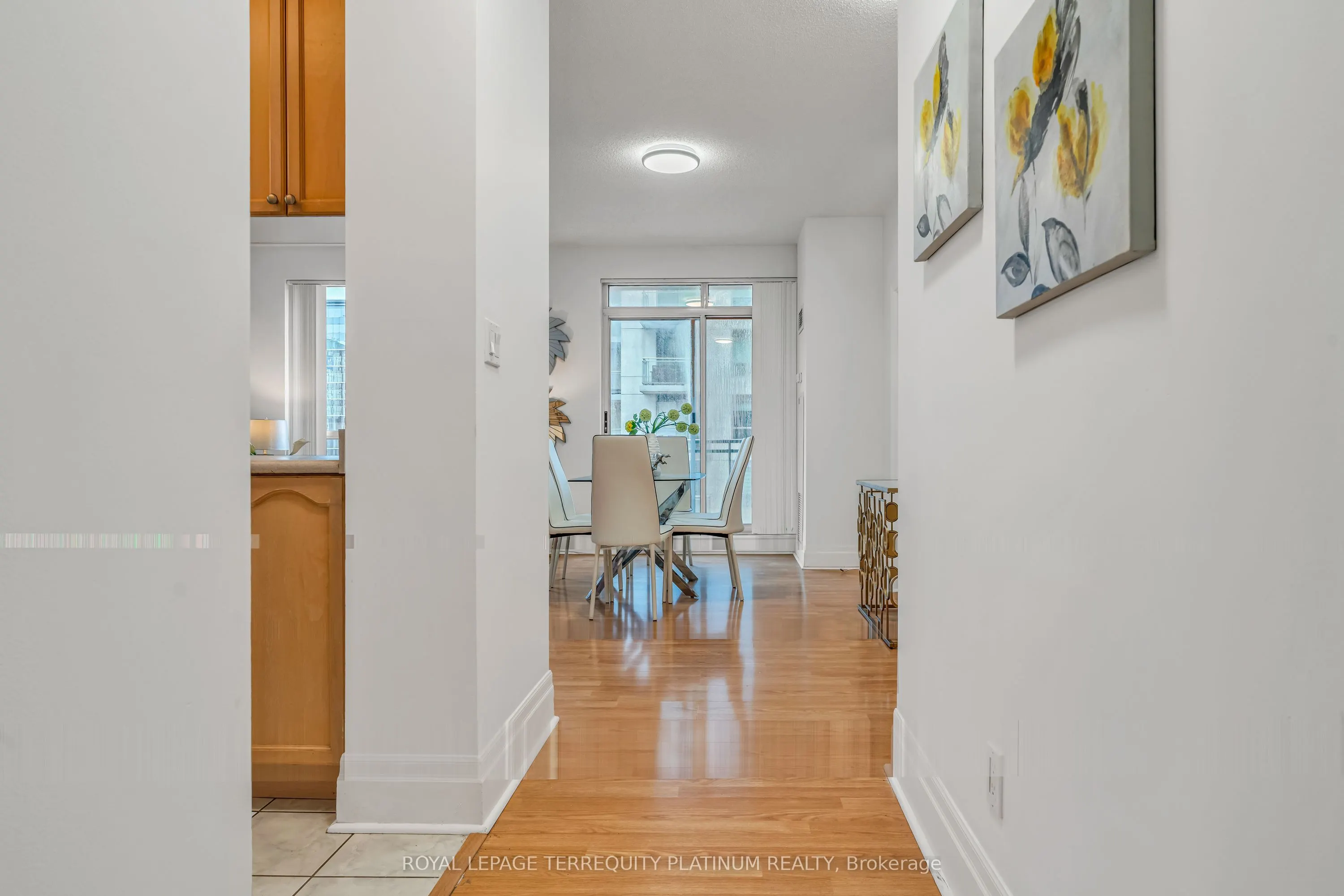 188 Doris Avenue, #1902