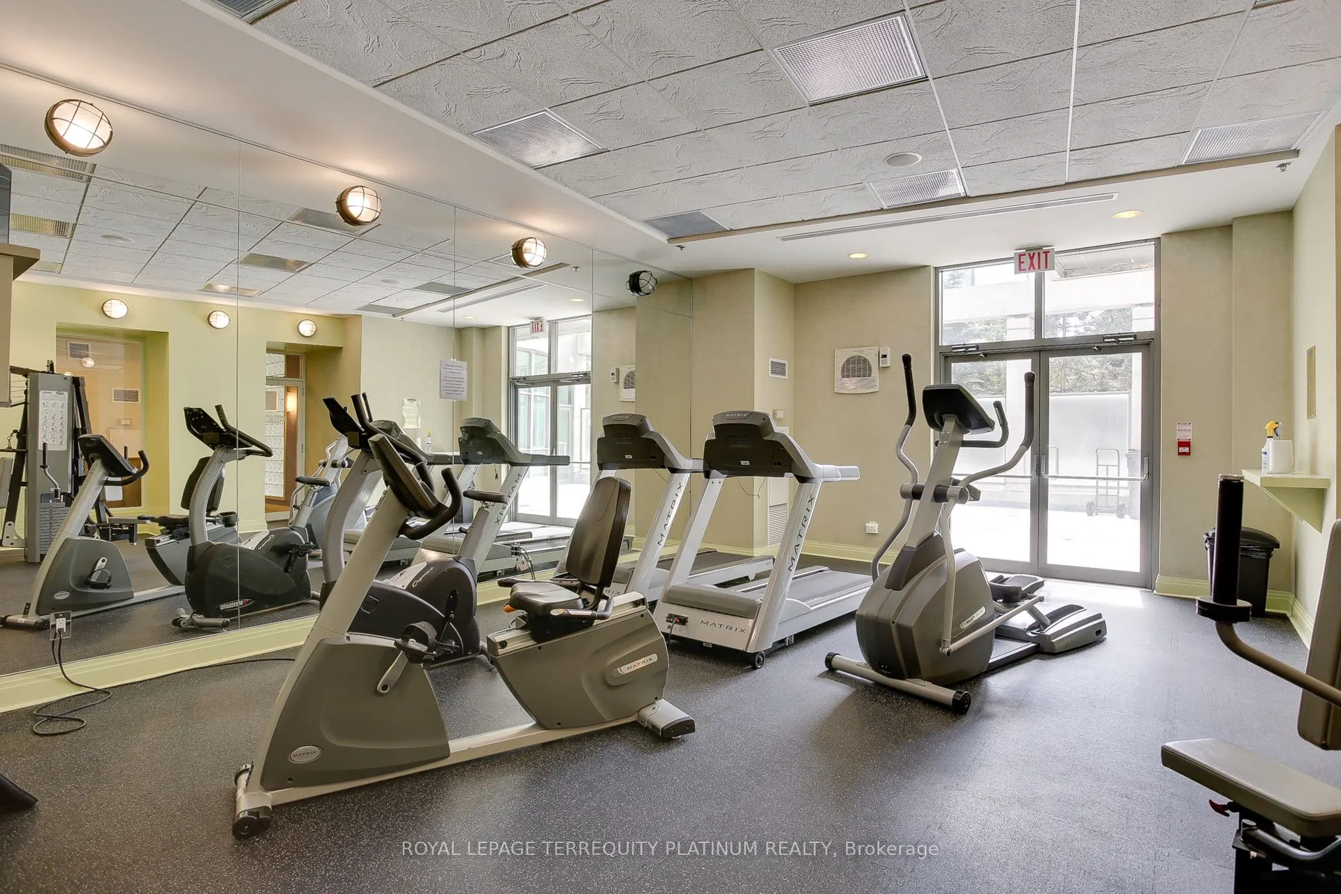 188 Doris Avenue, #1902
