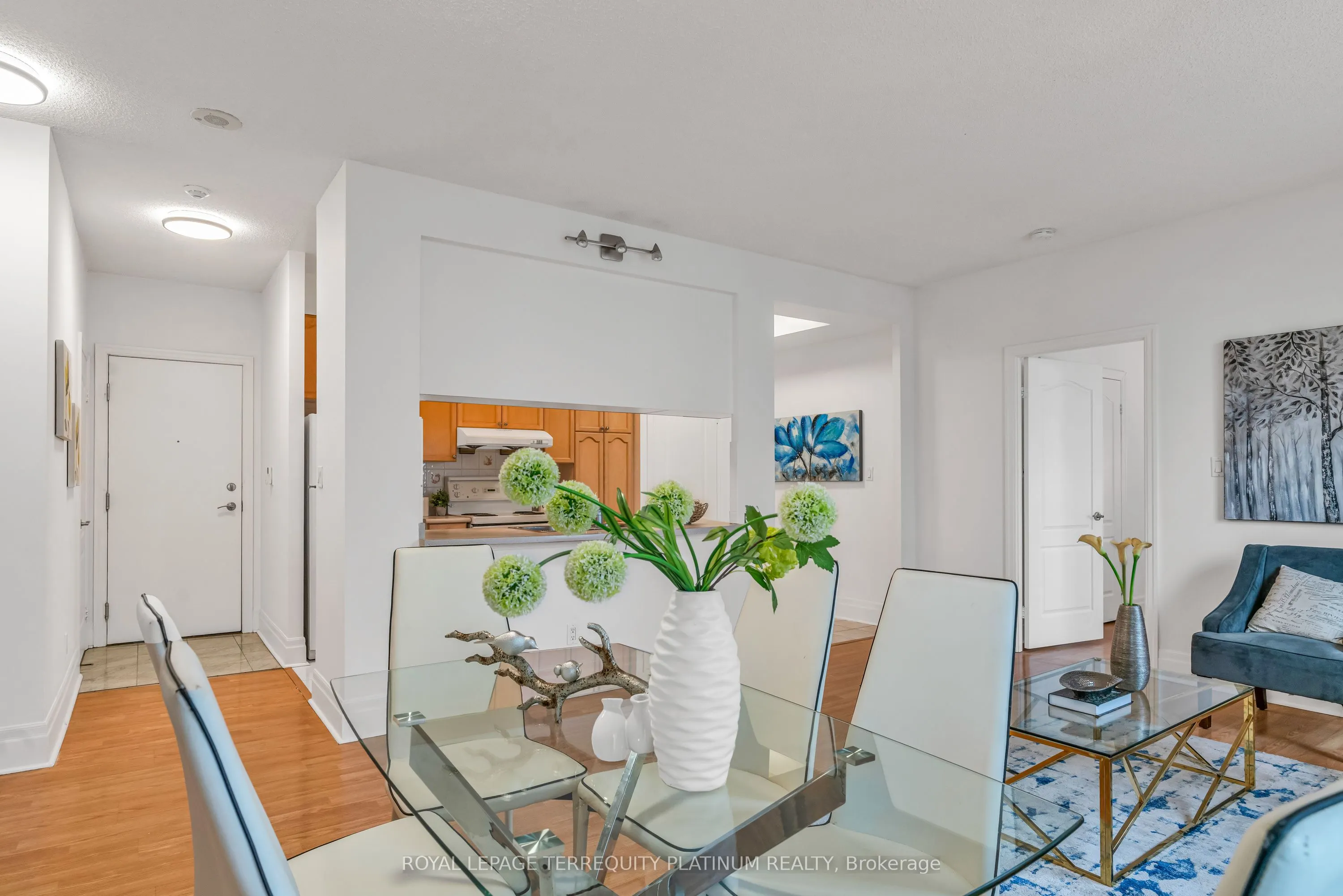 188 Doris Avenue, #1902