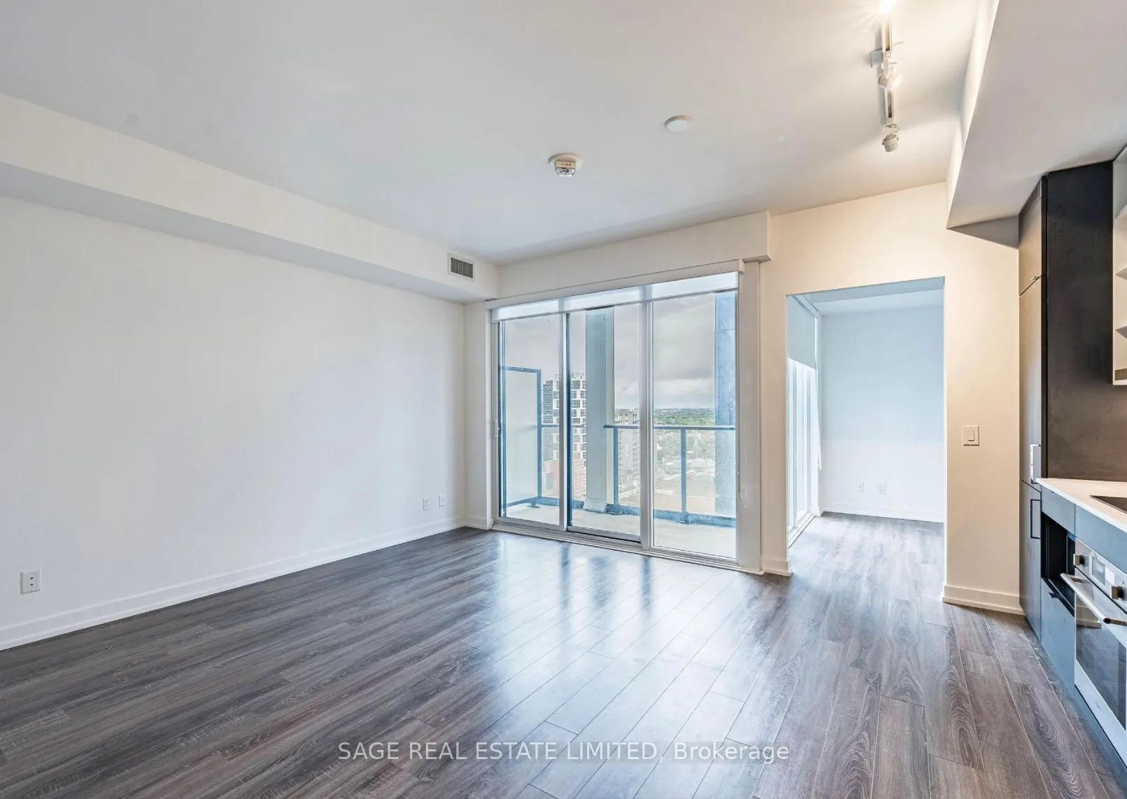 20 Edward Street, #2319