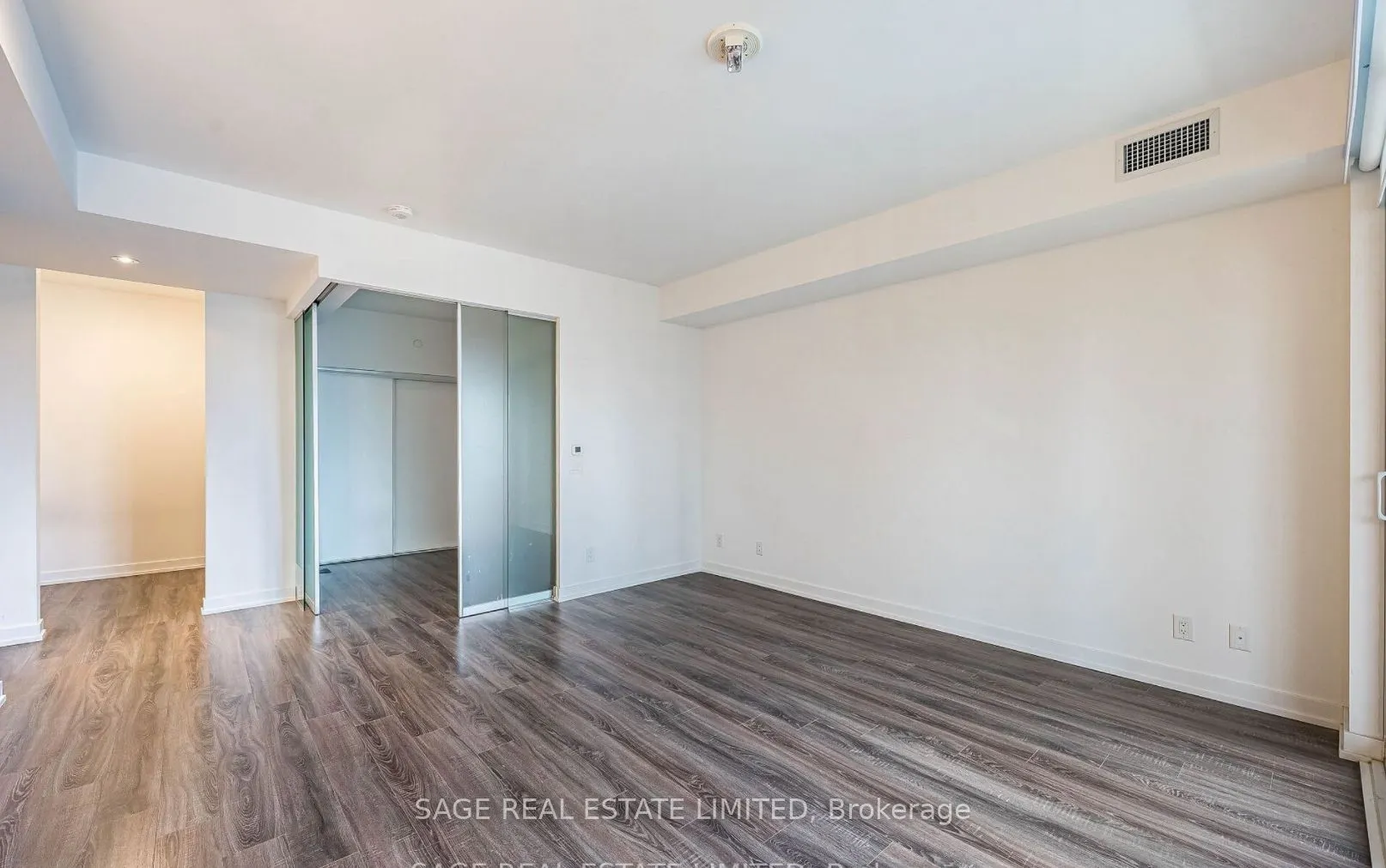 20 Edward Street, #2319
