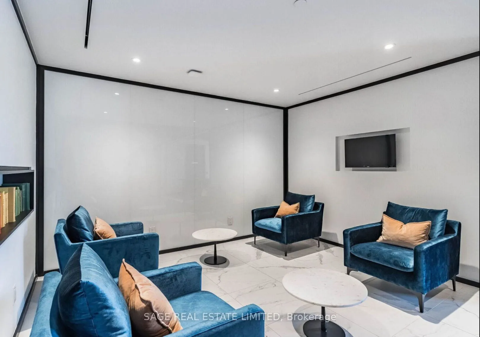 20 Edward Street, #2319