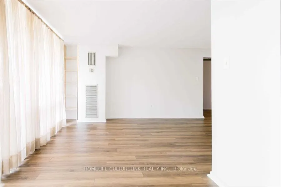 177 Linus Road E, #201