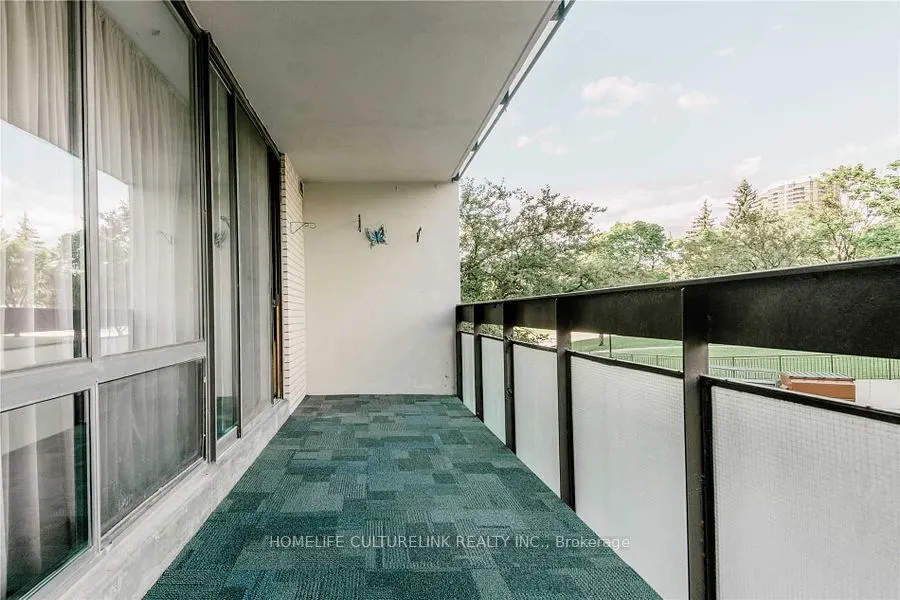 177 Linus Road E, #201