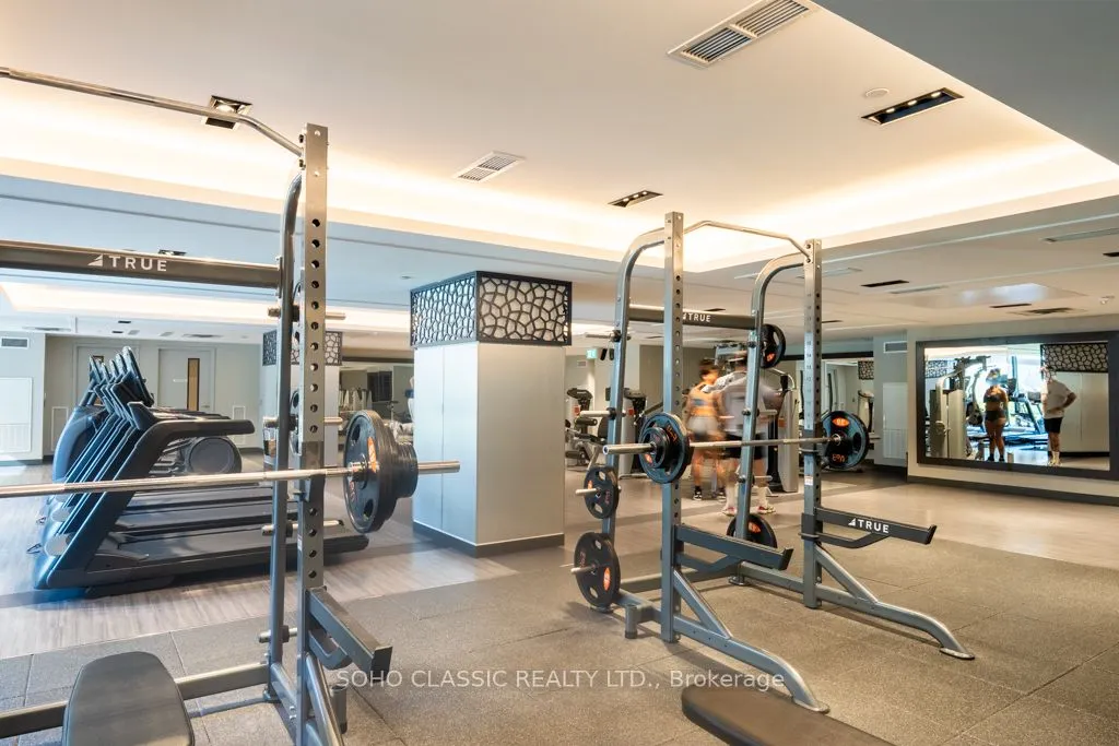 543 Richmond Street W, #512