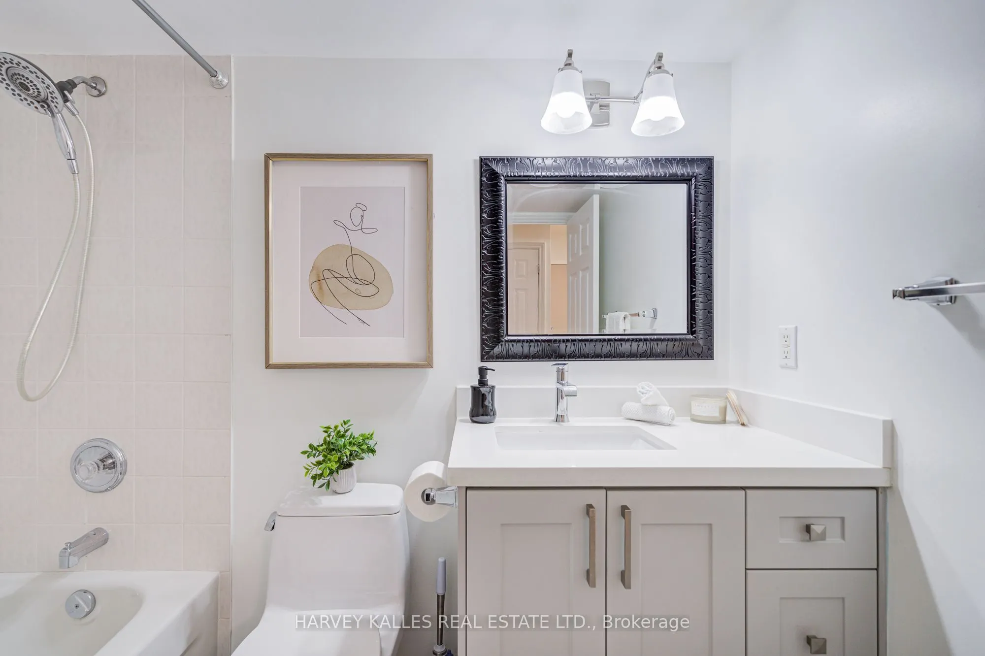 260 Merton Street, #210