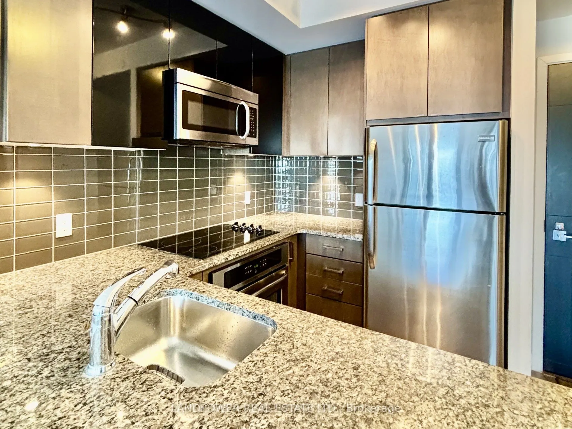 89 Dunfield Avenue, #1704