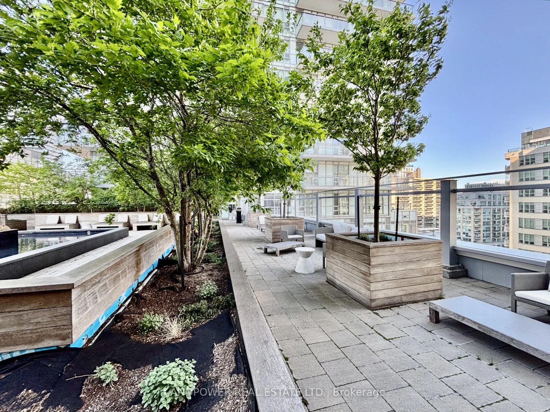 89 Dunfield Avenue, #1704