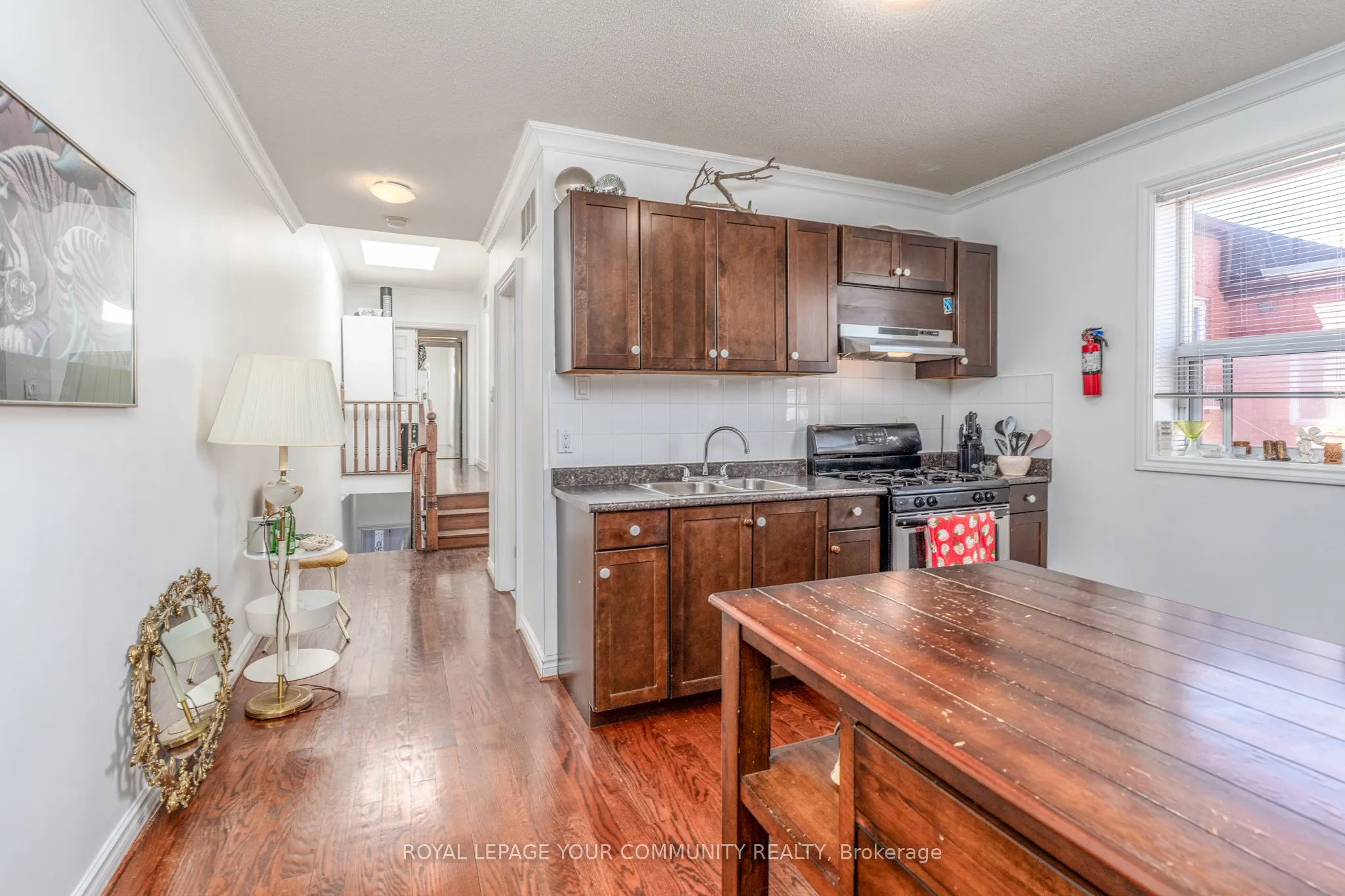 149 Dovercourt Road, #2nd Floor