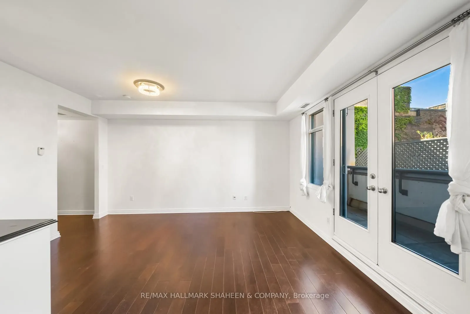 500 Richmond Street W, #331
