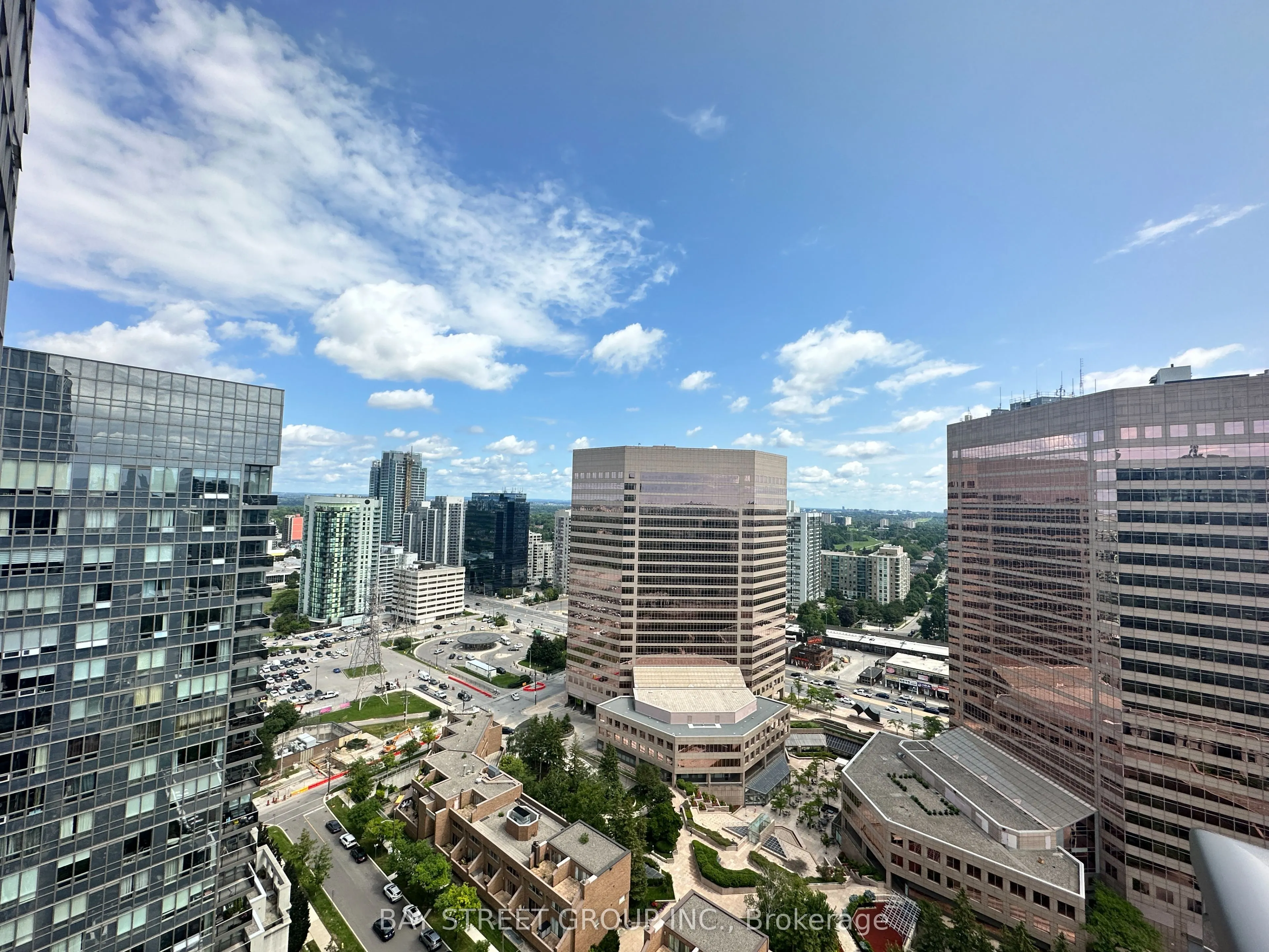 15 Greenview Avenue, #2614