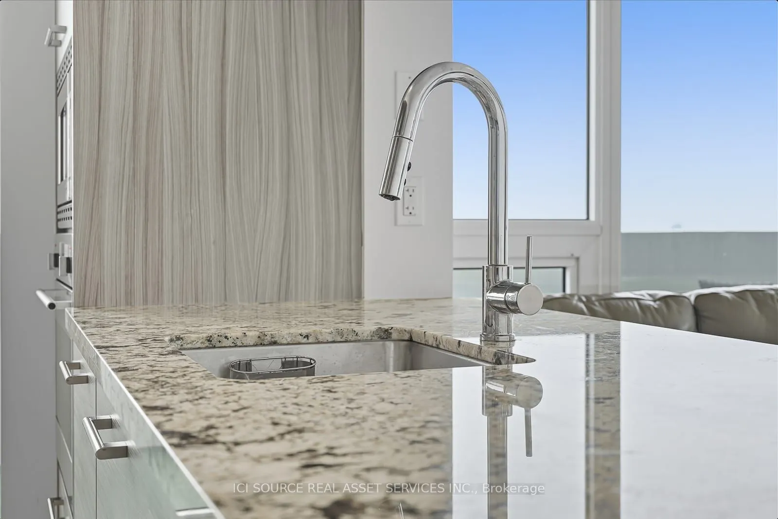 2221 Yonge Street, #3109