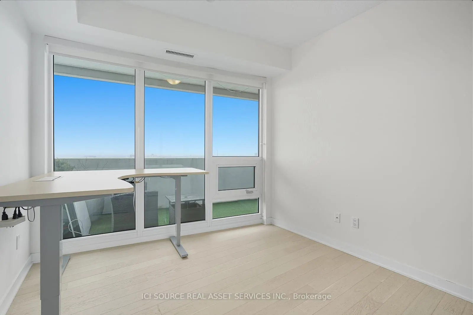 2221 Yonge Street, #3109