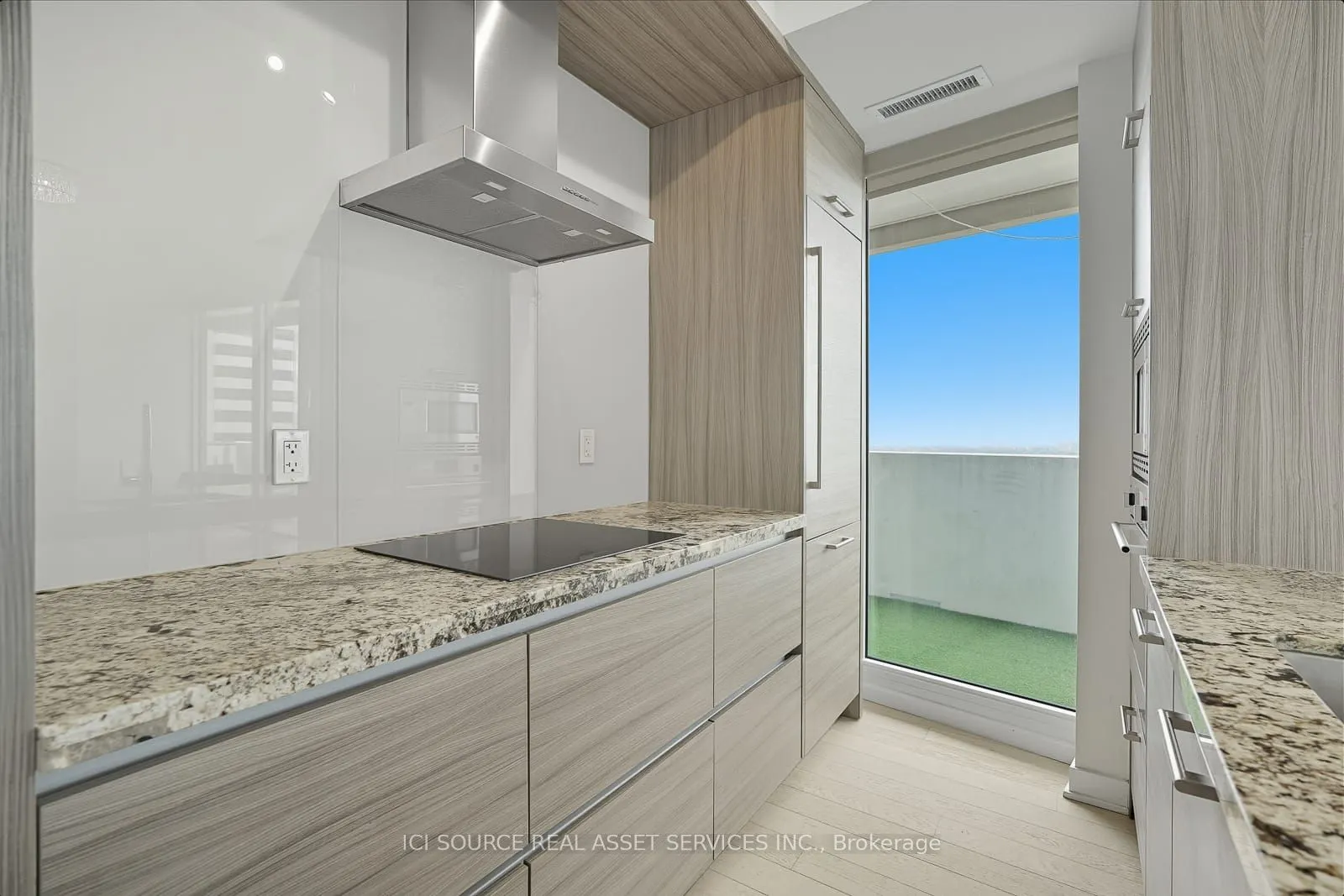 2221 Yonge Street, #3109