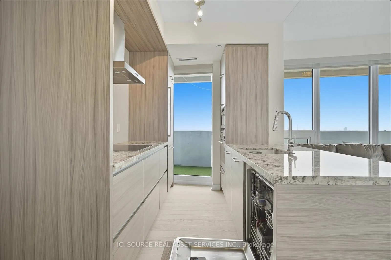 2221 Yonge Street, #3109