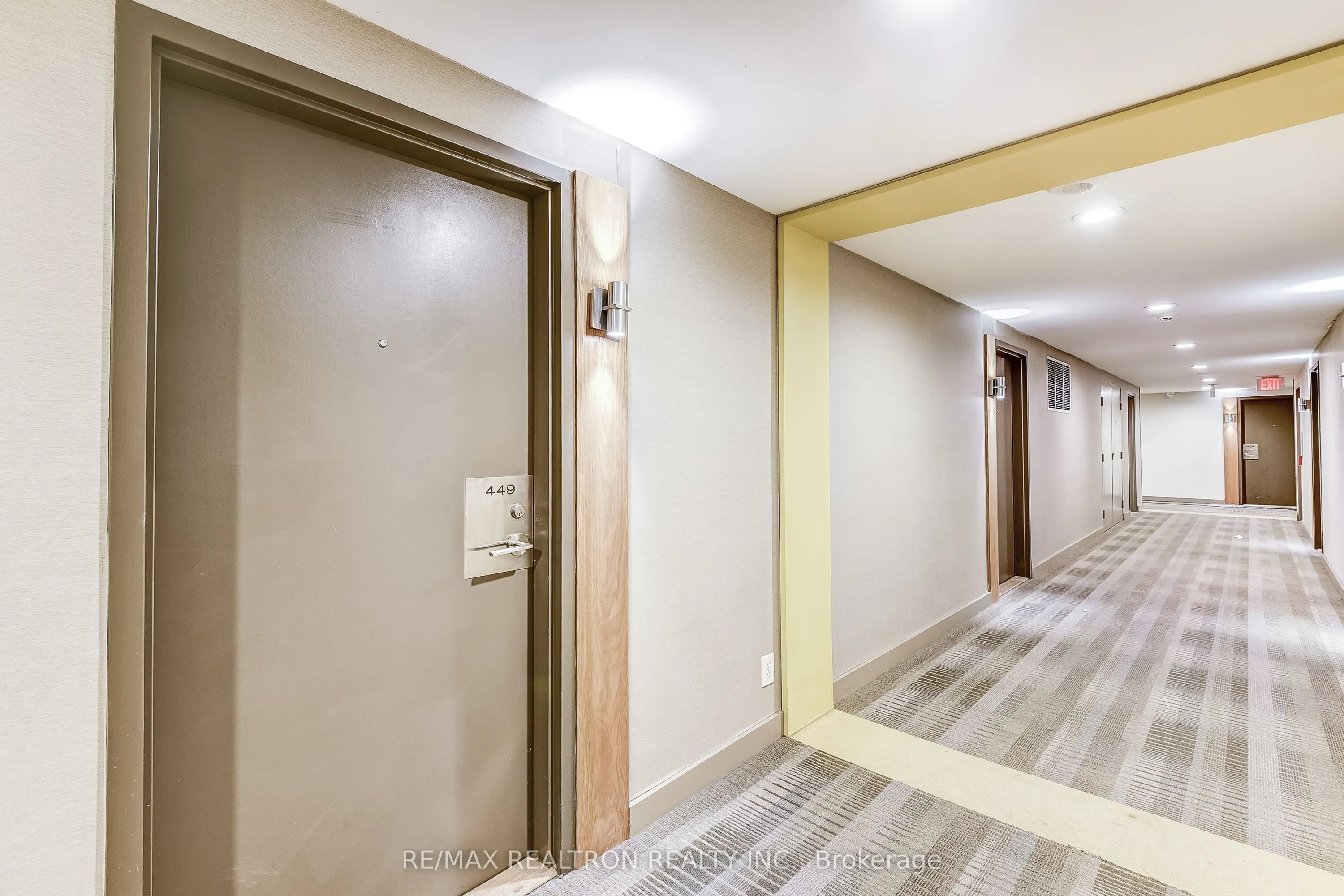 5 Hanna Avenue, #449