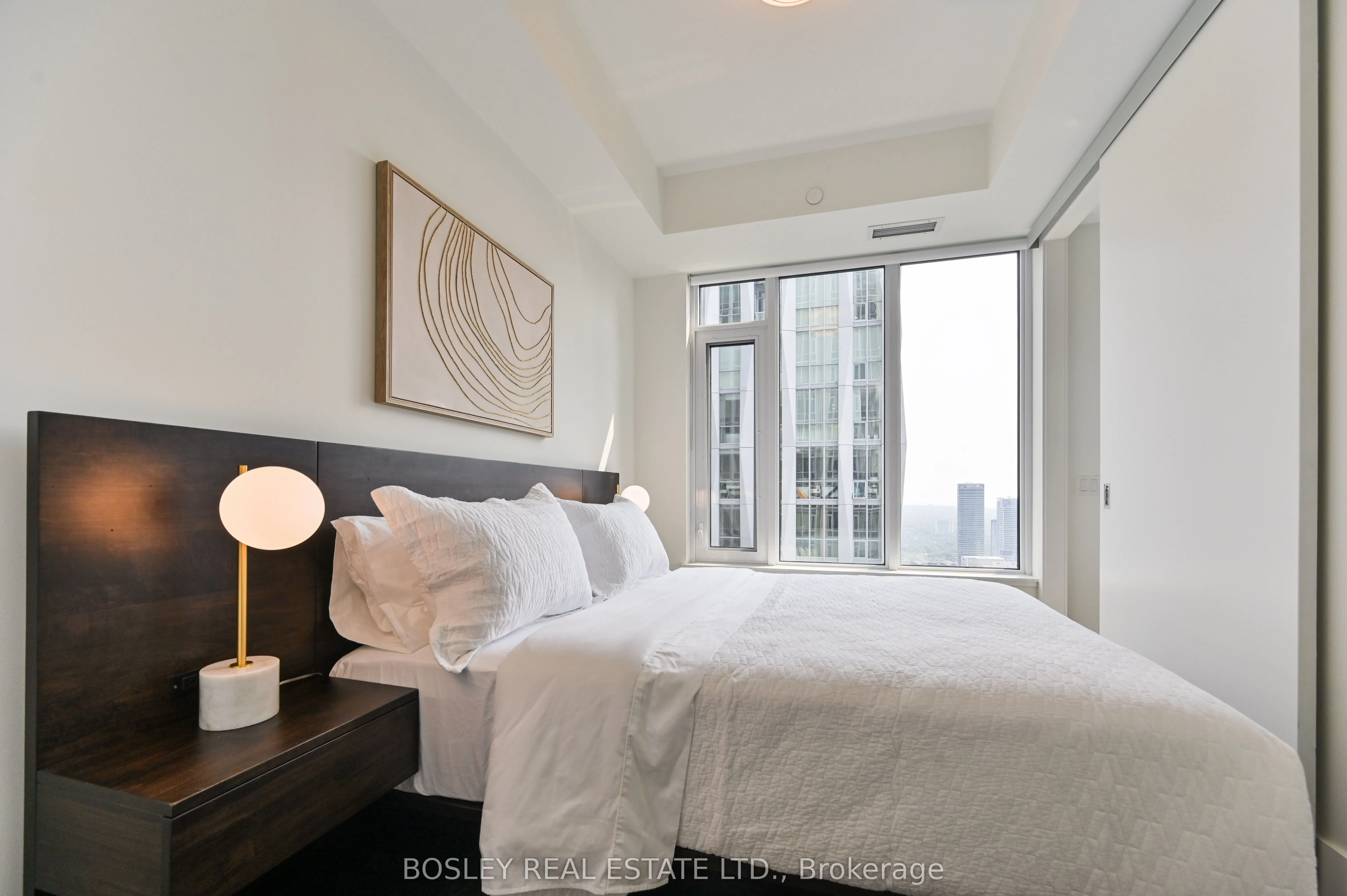 11 Yorkville Avenue, #5007