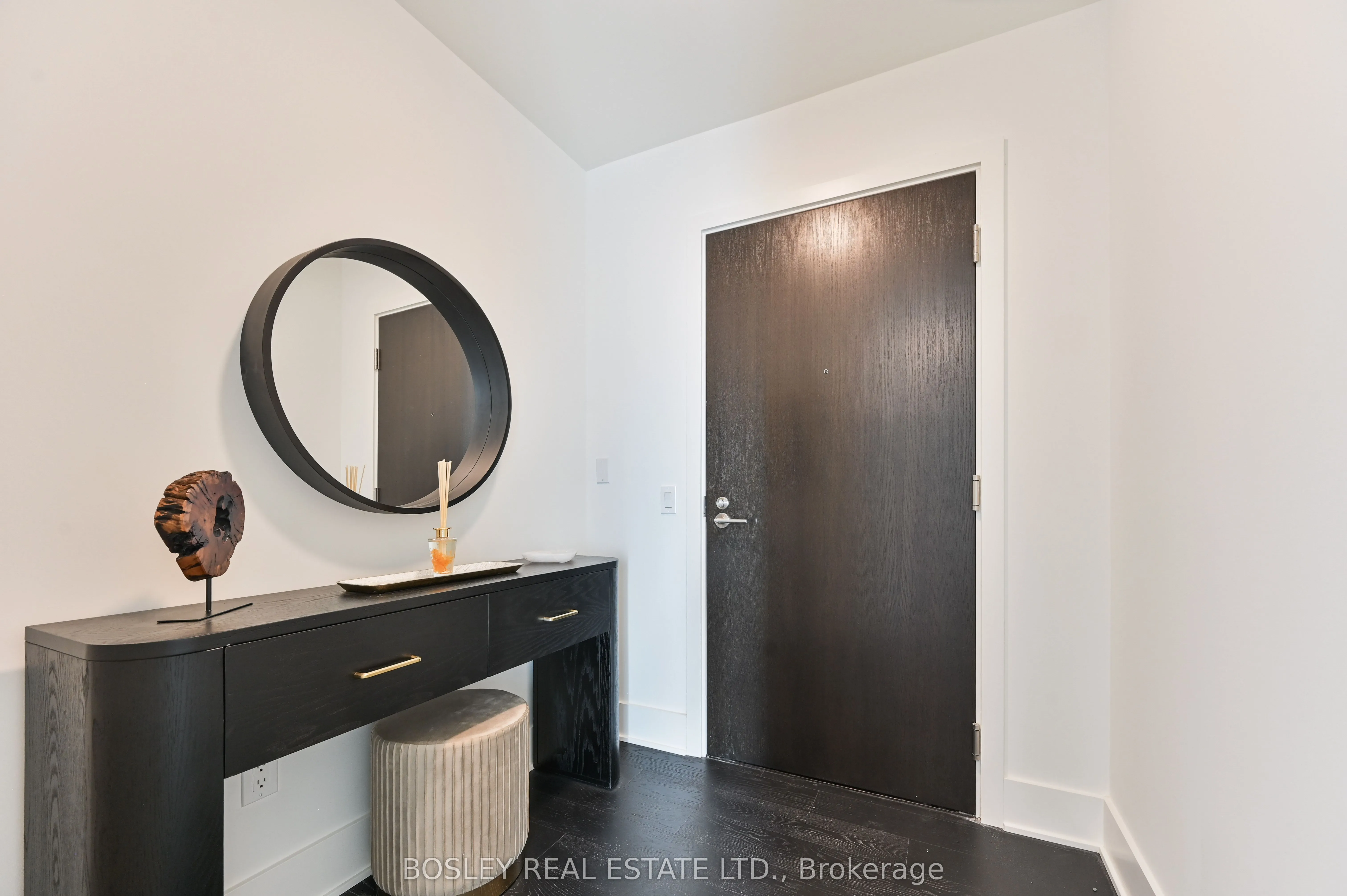 11 Yorkville Avenue, #5007