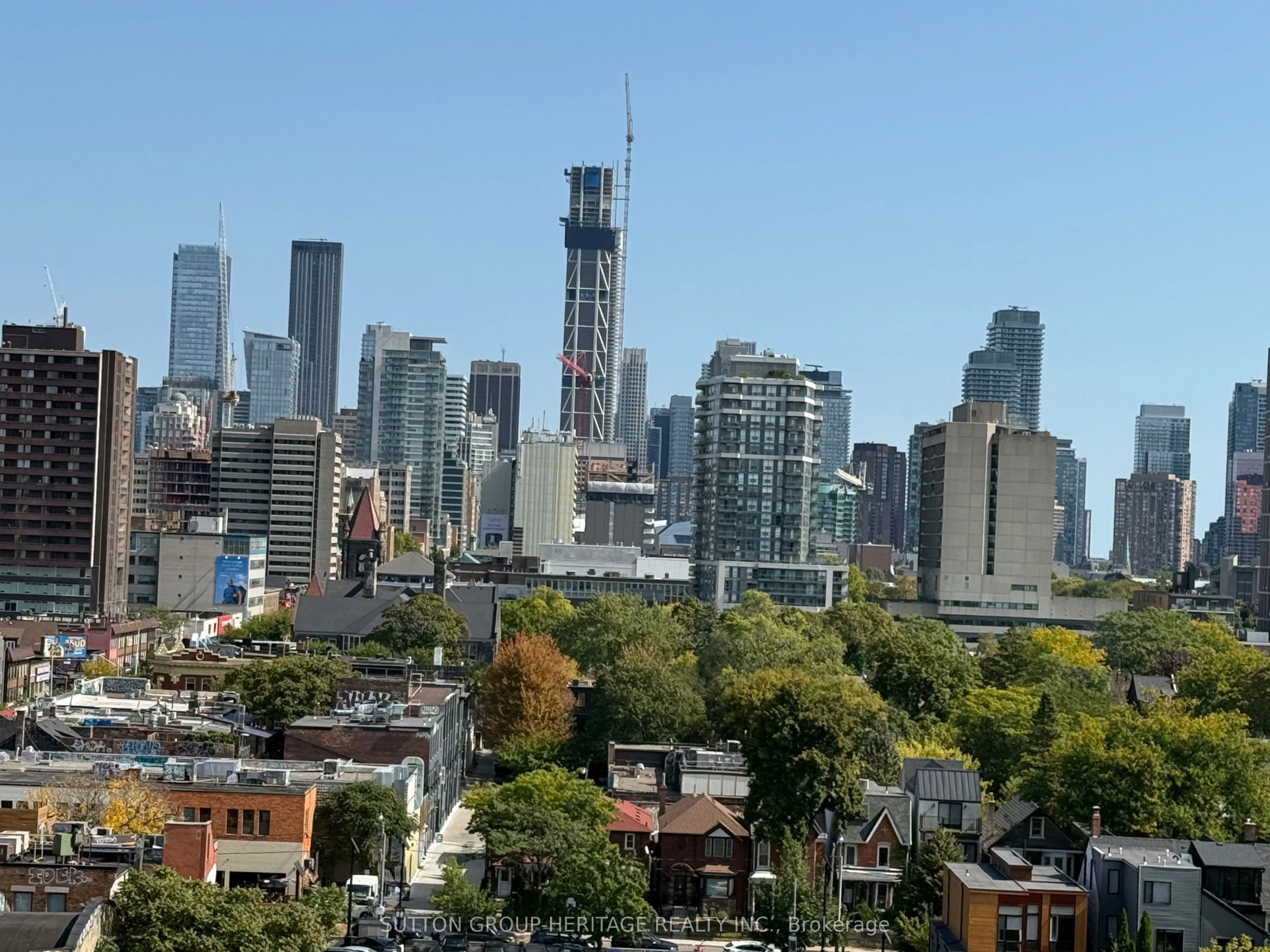 783 Bathurst Street, #814