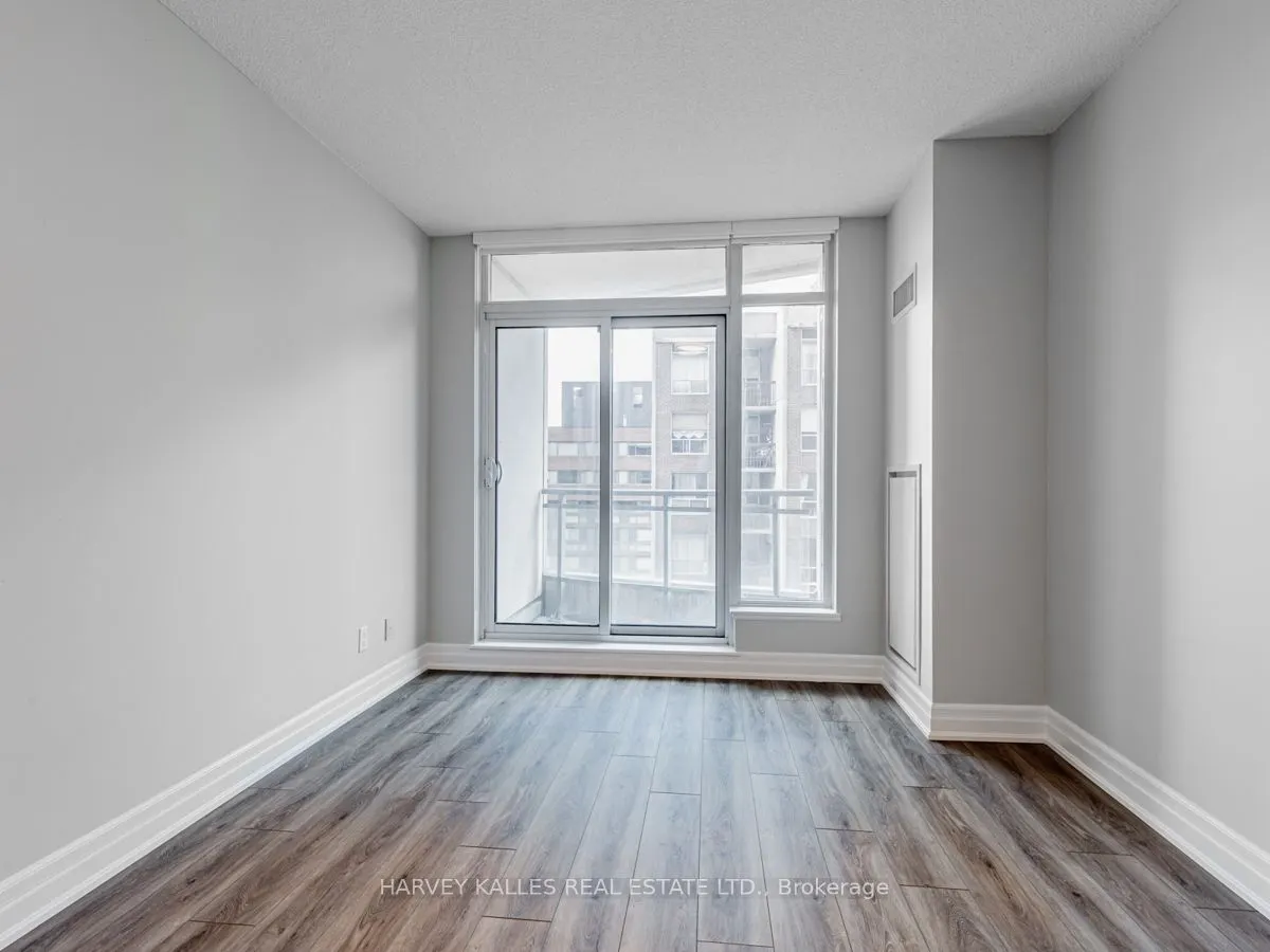 8 Scollard Street, #1301