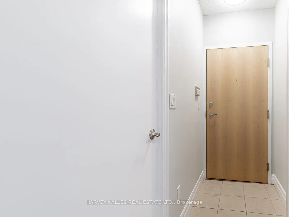 8 Scollard Street, #1301