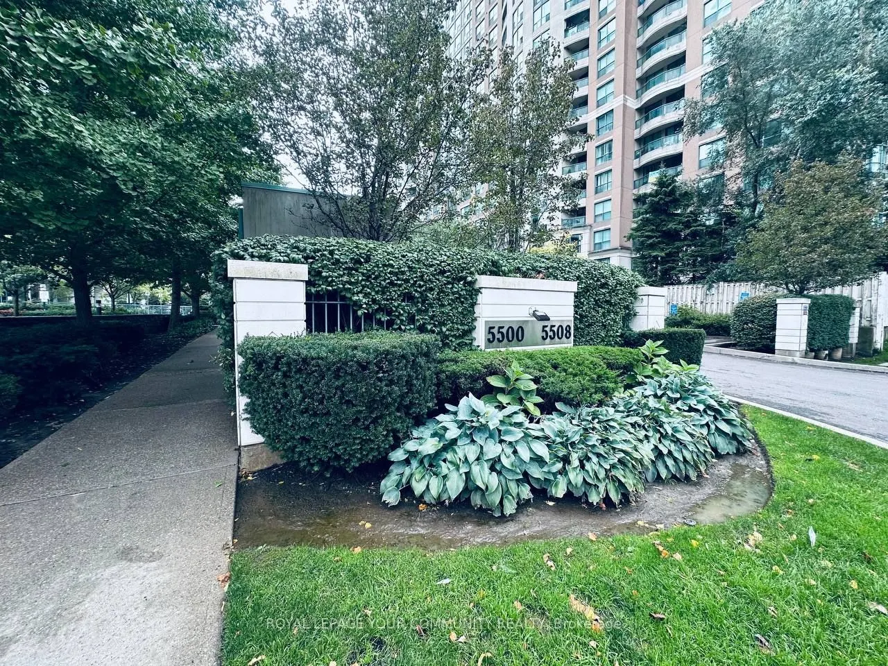5500 Yonge Street, #1003