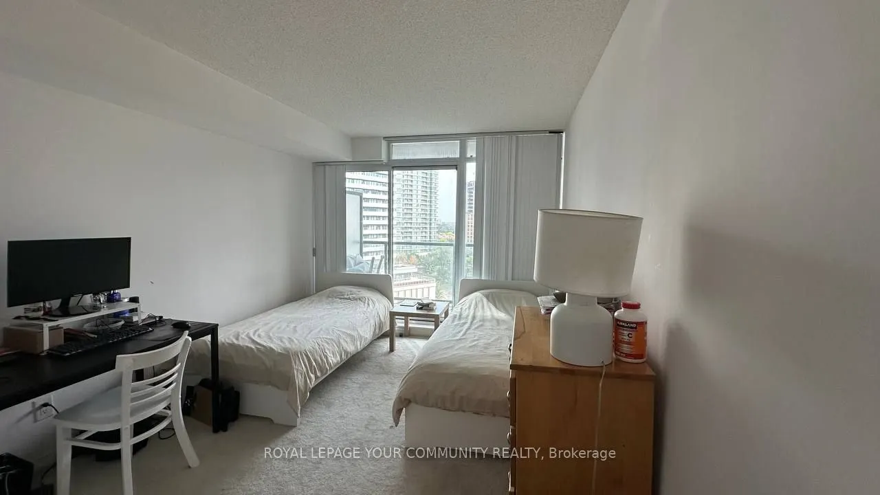 5500 Yonge Street, #1003